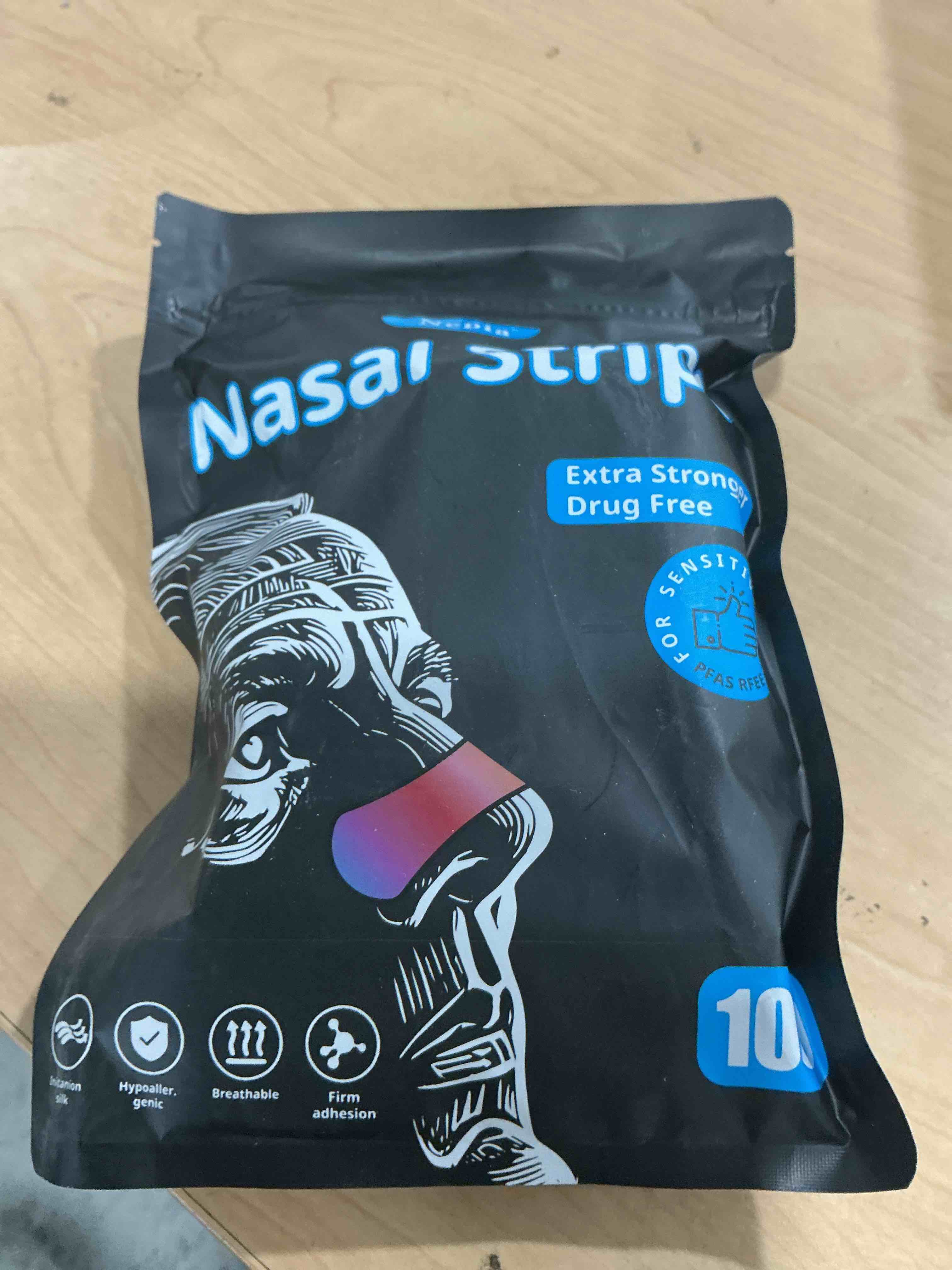 Condition photo showing New/Like New for nepia 30 pack extra-strength nasal strips – latex-free & drug-free breathing support for sports performance & day comfort | unisex variety pack with 2 designs black white 30
