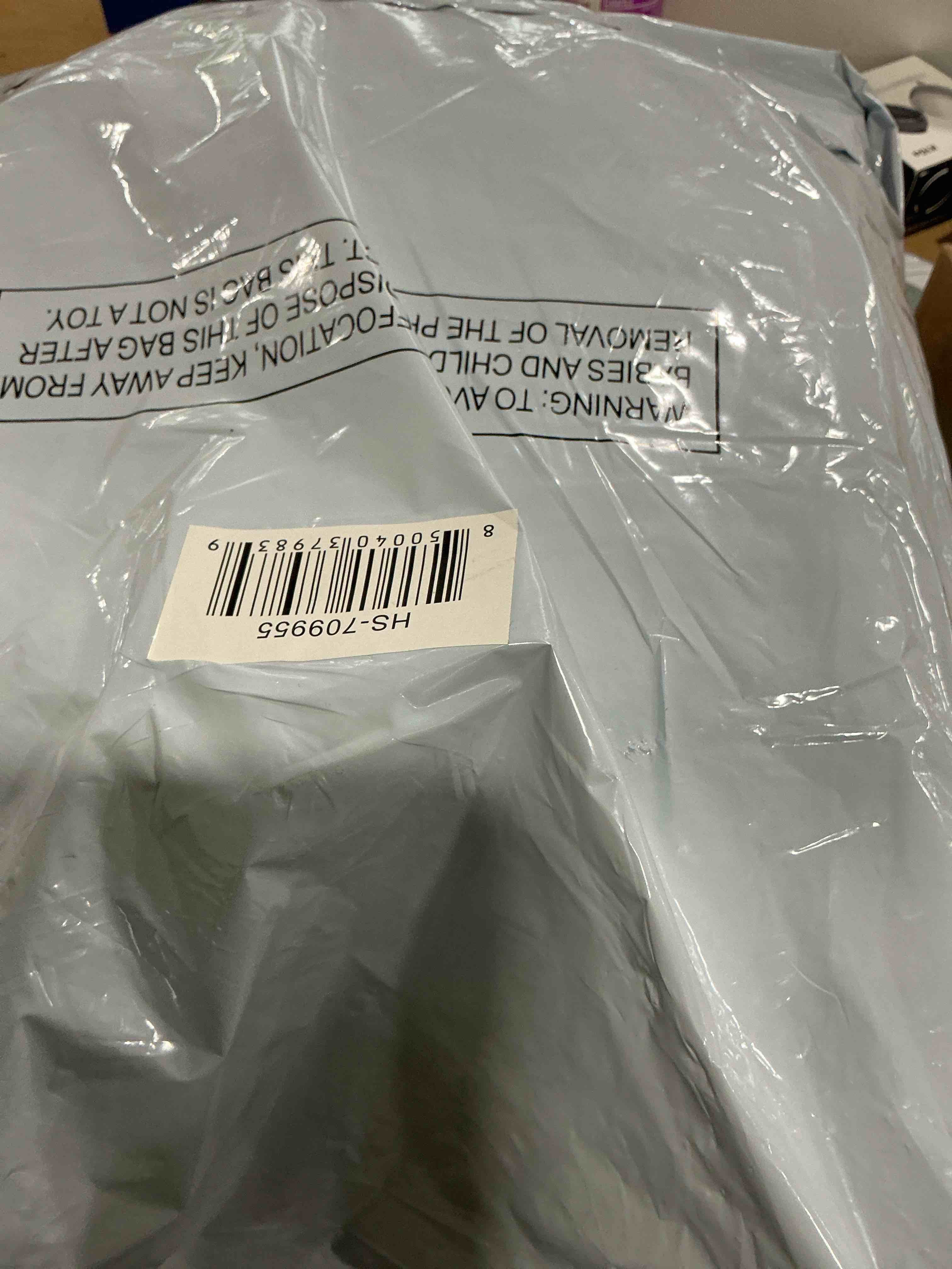 Condition photo showing New/Like New for china storage hard shell containers 5-piece set moving boxes for dinnerware, glasses, plates, mugs and saucers sturdy dish organizer with dividers for seasonal storage - service for 12 - brown 5 pack brown