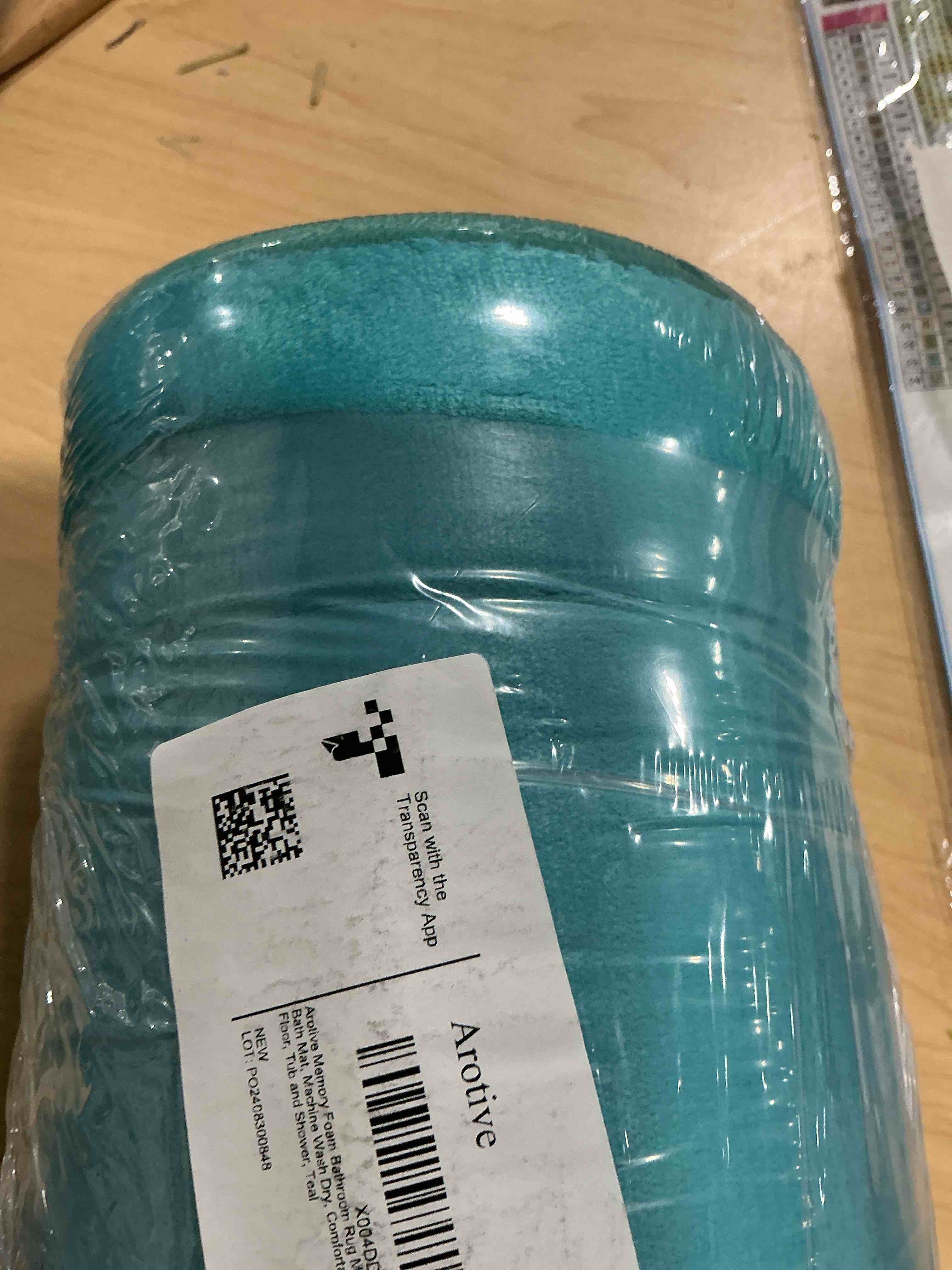 Condition photo showing New/Like New for arotive memory foam bathroom rug mat 47x20, ultra soft and absorbent bath mat, machine wash dry, comfortable bath rug carpet for bathroom floor, tub and shower, teal