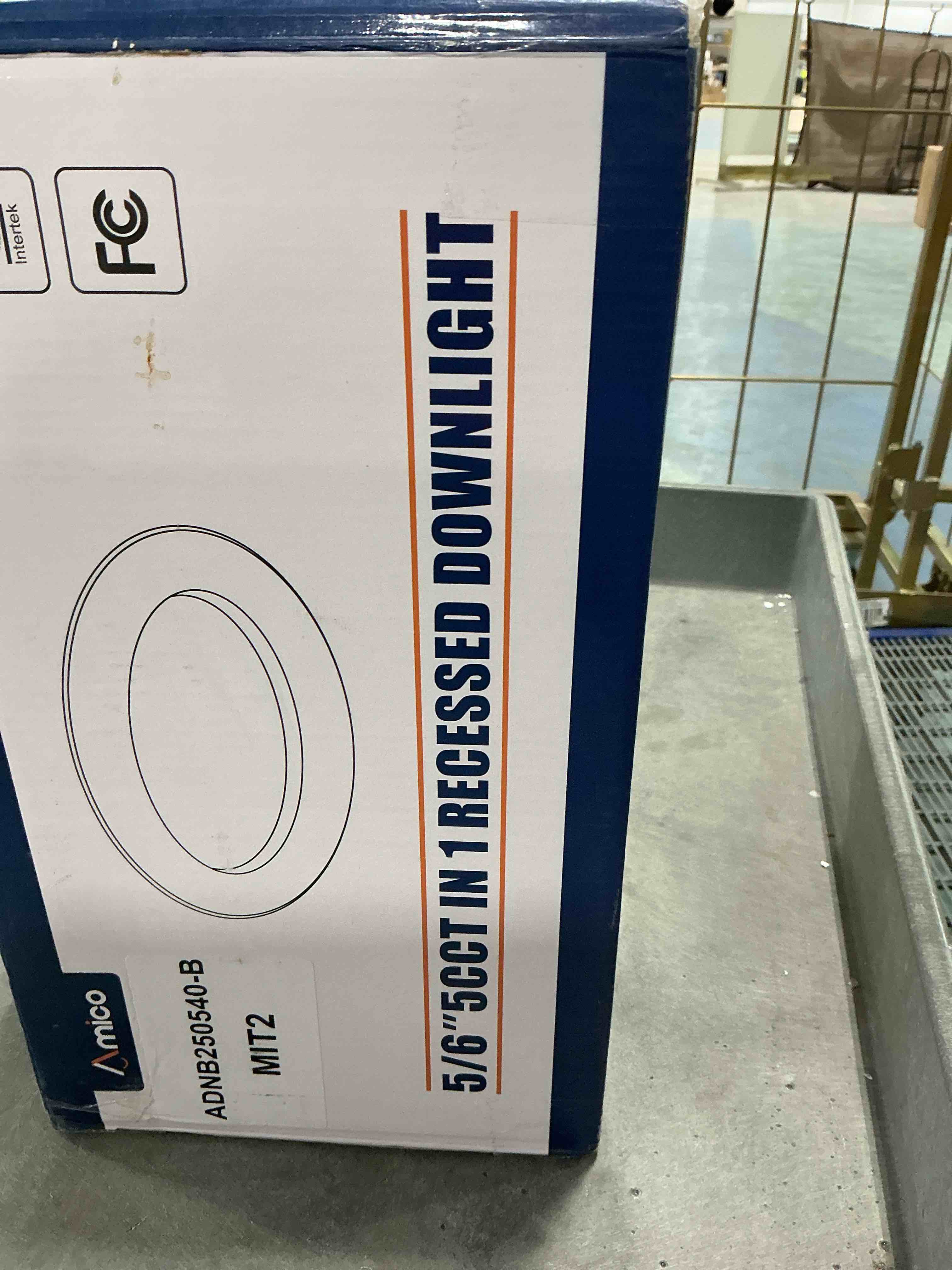 Condition photo showing New/Like New for amico recessed lighting 5/6 inch, 12 pack 5cct flat led can lights, 2700k/3000k/4000k/5000k/6000k selectable,12w eqv 110w, 1050lm brightness, retrofit installation - etl & fcc, white white 6 inch