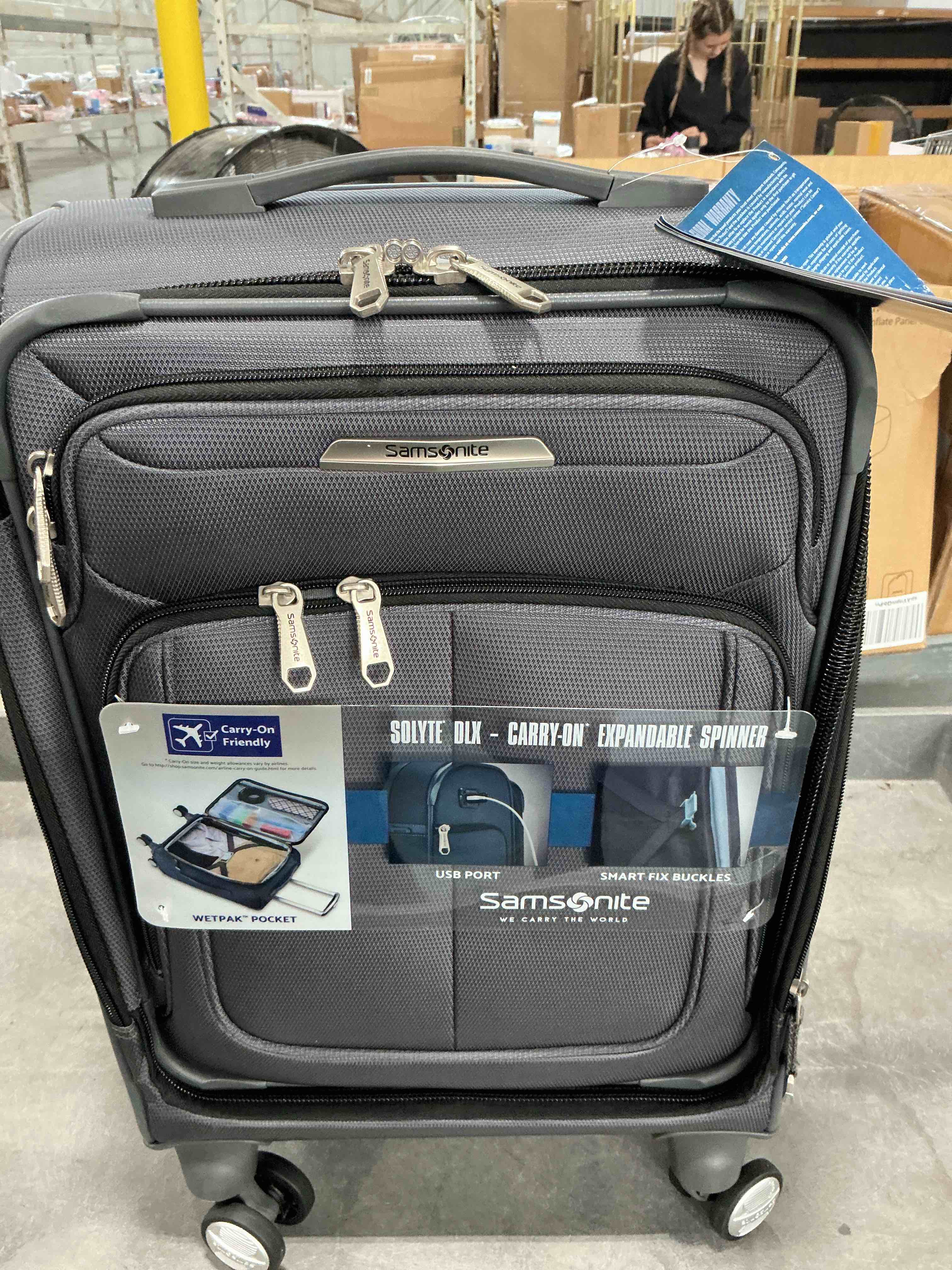 https://s3.amazonaws.com/lotting-images-prod/NonstopDeals/PNK4922509_1777674414455.jpeg