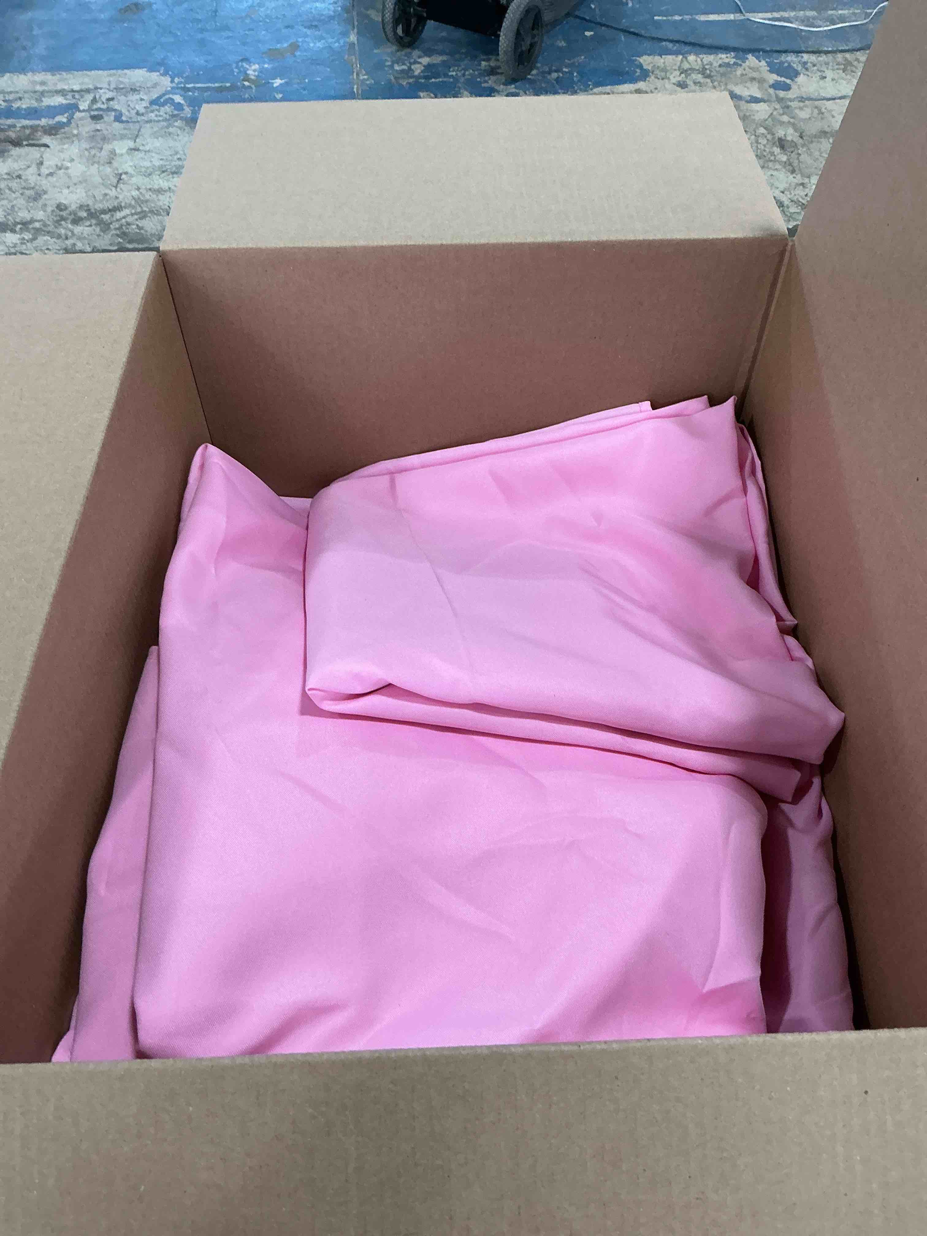 https://s3.amazonaws.com/lotting-images-prod/NonstopDeals/PNK4922519_1777660752088.jpeg