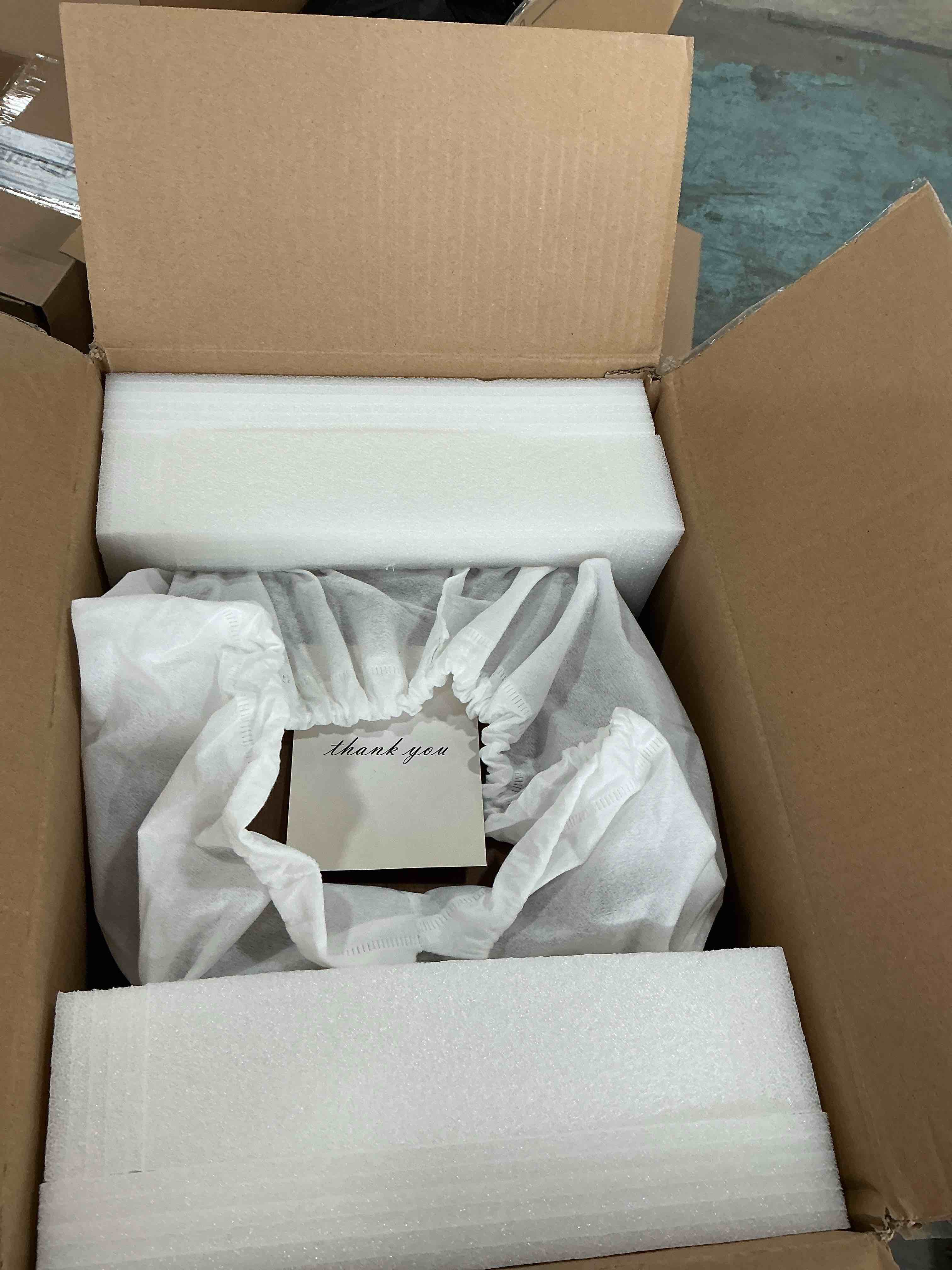 https://s3.amazonaws.com/lotting-images-prod/NonstopDeals/PNK4923049_1778009248352.jpeg