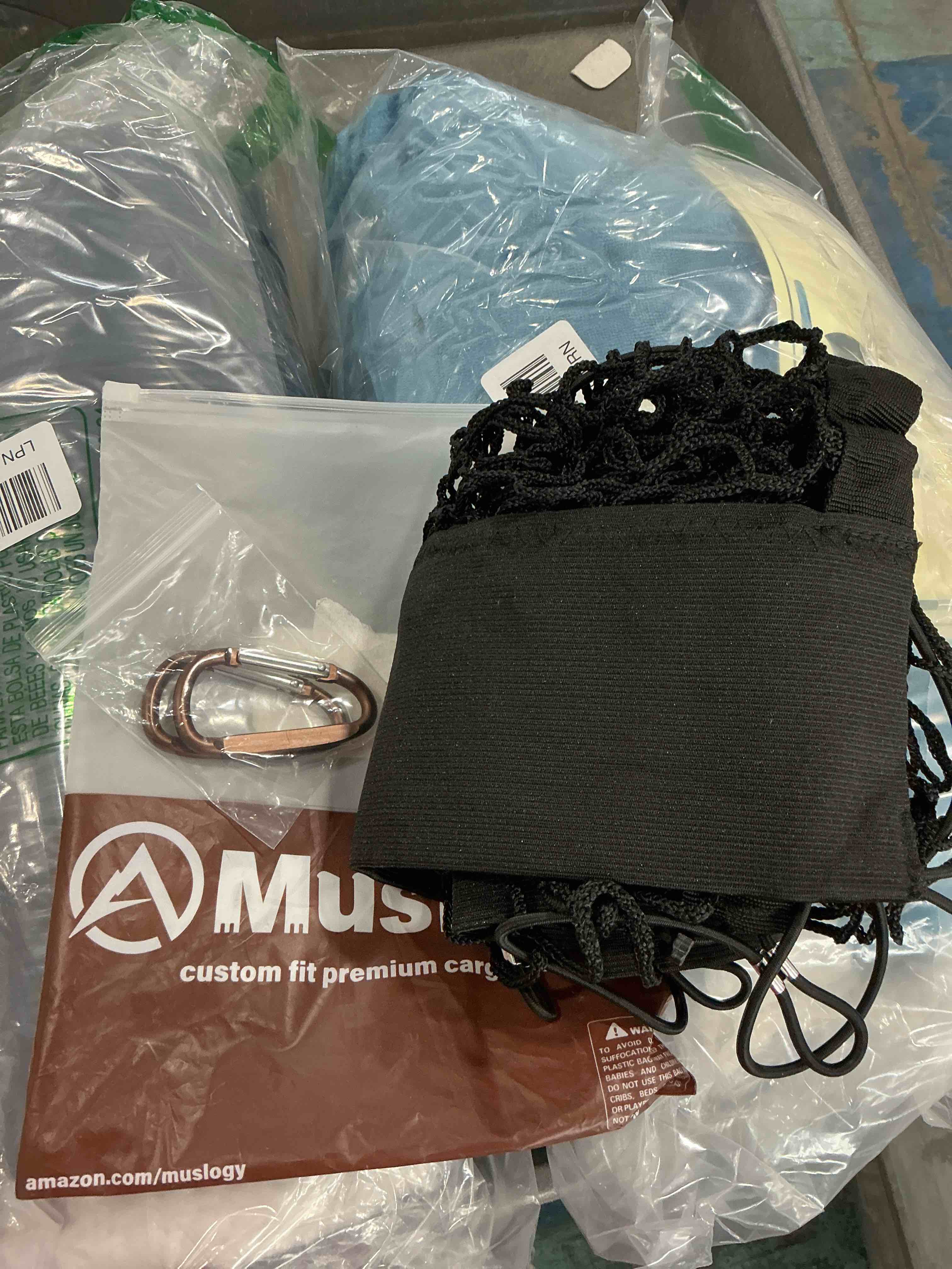 Condition photo showing New/Like New for muslogy truck bed cargo net trunk netting, pickup cargo organizer suv sedan storage net w/heavy duty carabiners