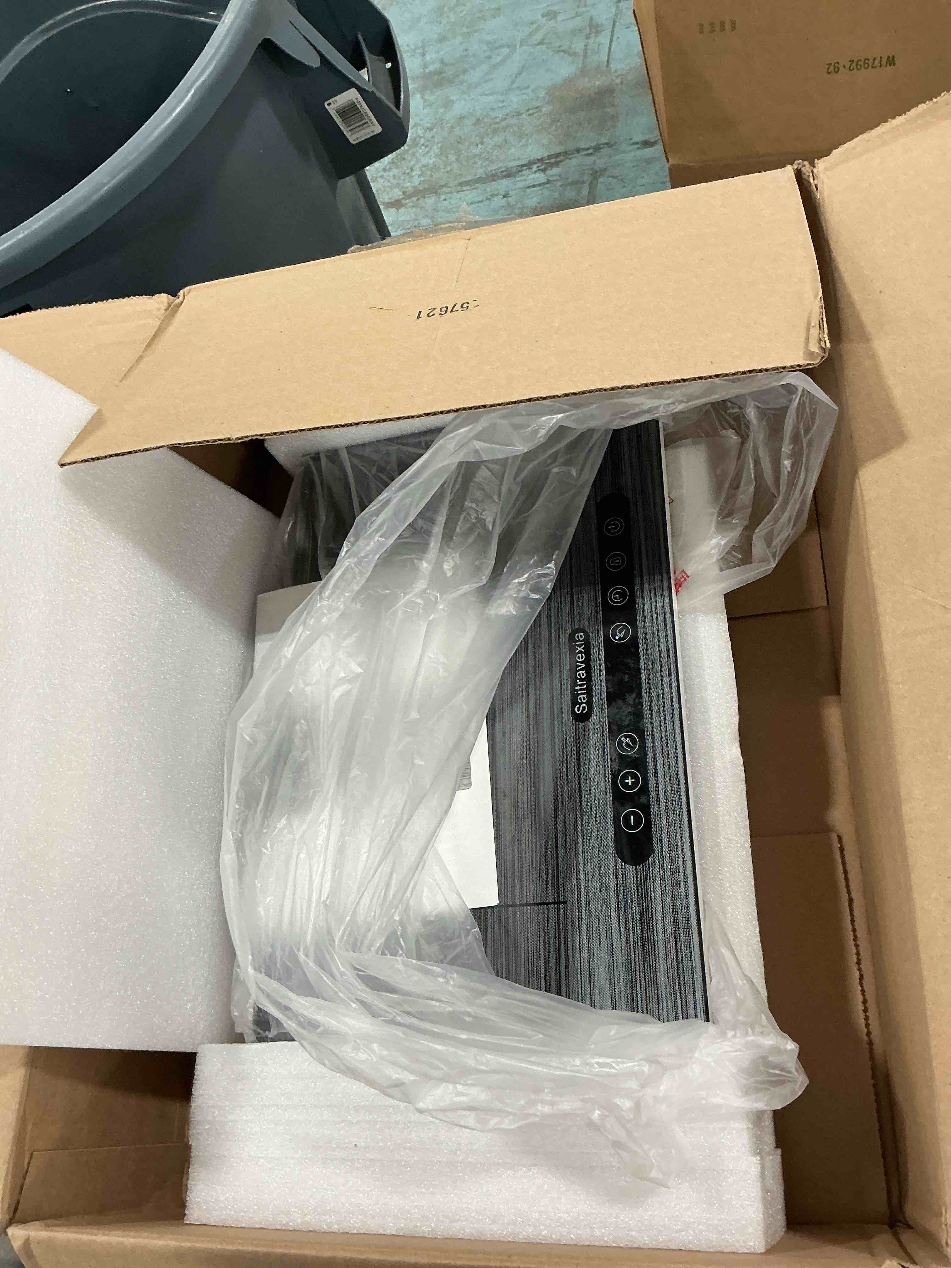 https://s3.amazonaws.com/lotting-images-prod/NonstopDeals/PNK4923245_1778083519453.jpeg