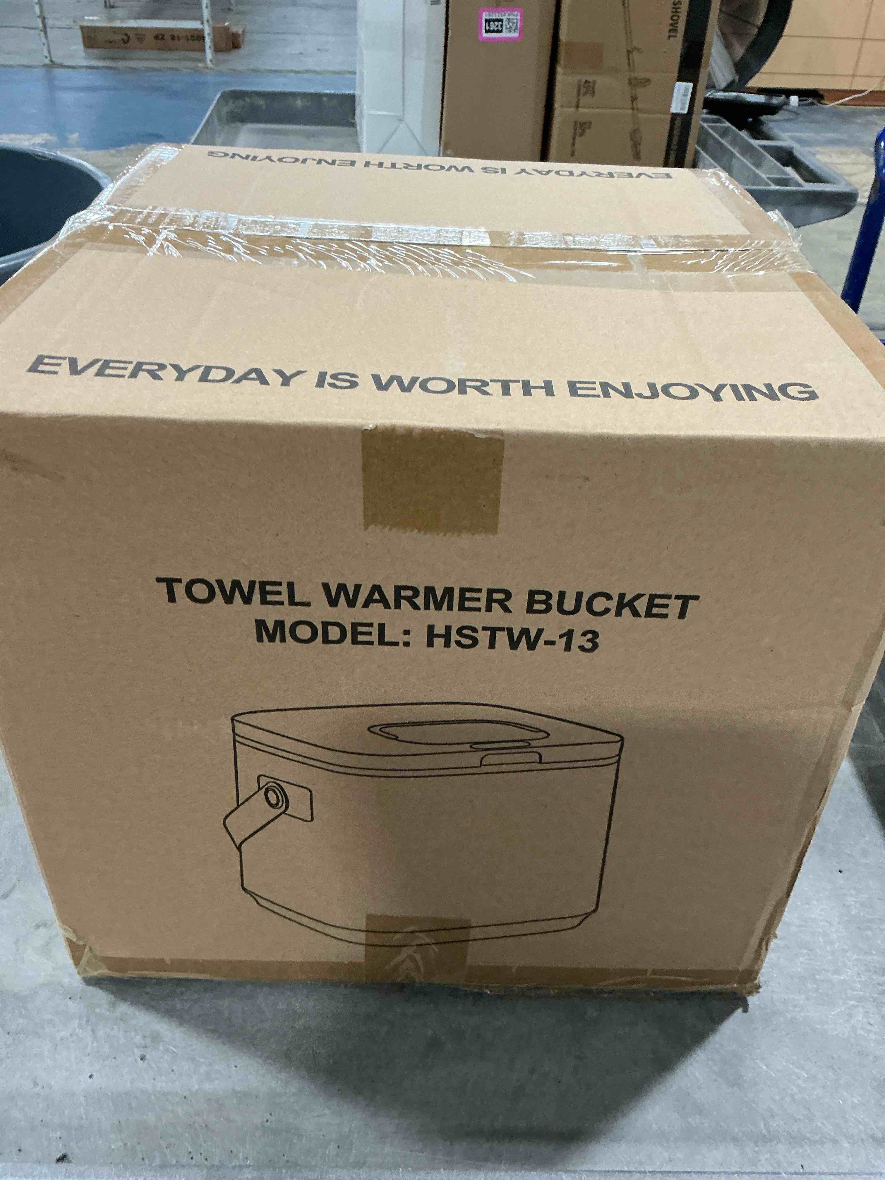 Condition photo showing New/Like New for weilalantian towel warmer,towel warmers for bathroom with timer & child lock, electric bathroom warmer for towels, robes, and blankets, adjustable heat settings (20/40/60mins)