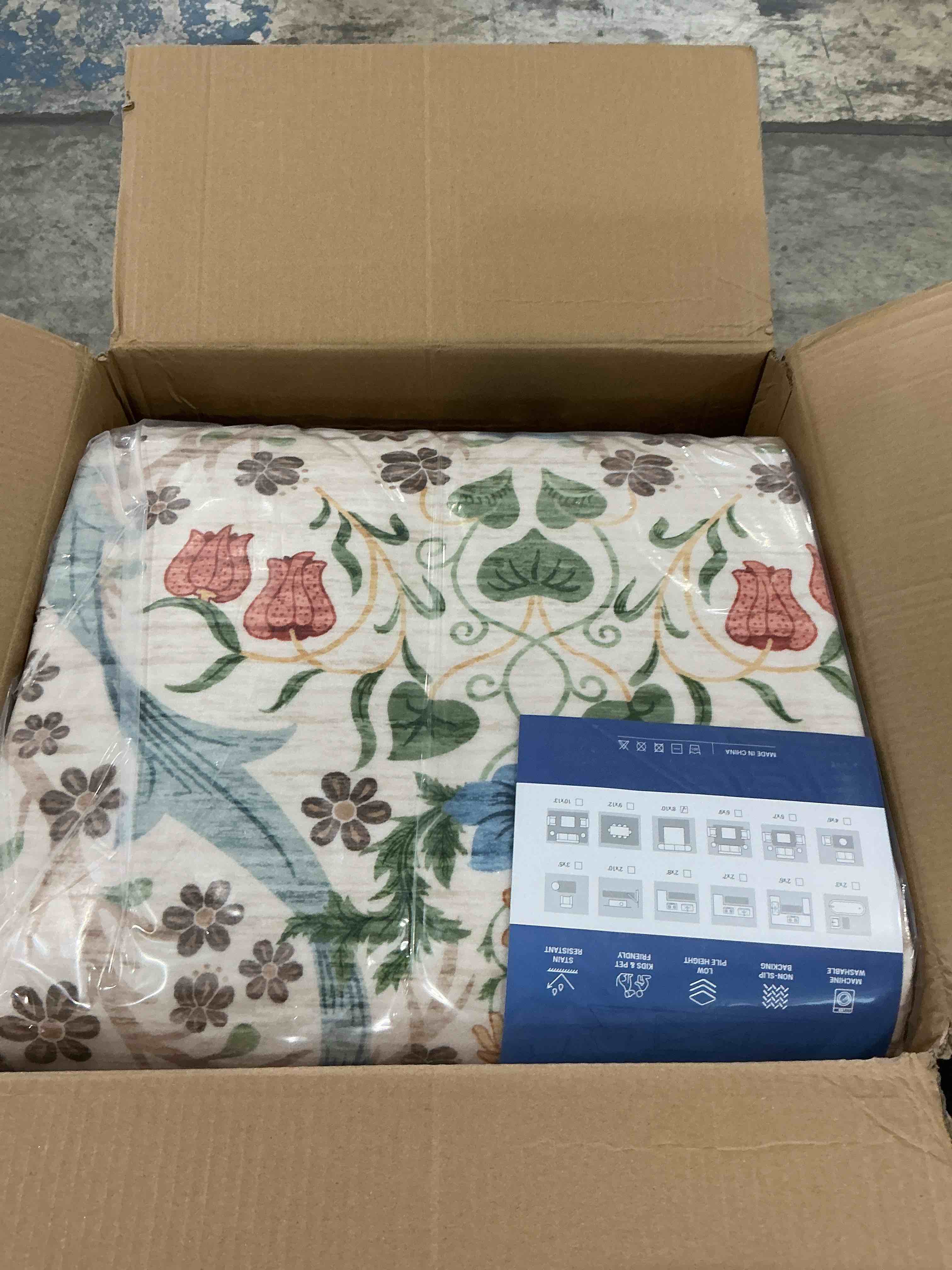 Condition photo showing New/Like New for (factory sealed) garveehome 8x10 area rugs, washable rugs for living room non slip stain resistant ultra soft floral rug, boho carpet floor mat for bedroom dining room nursery playroom office, beige beige 8' x 10' (rectangular)