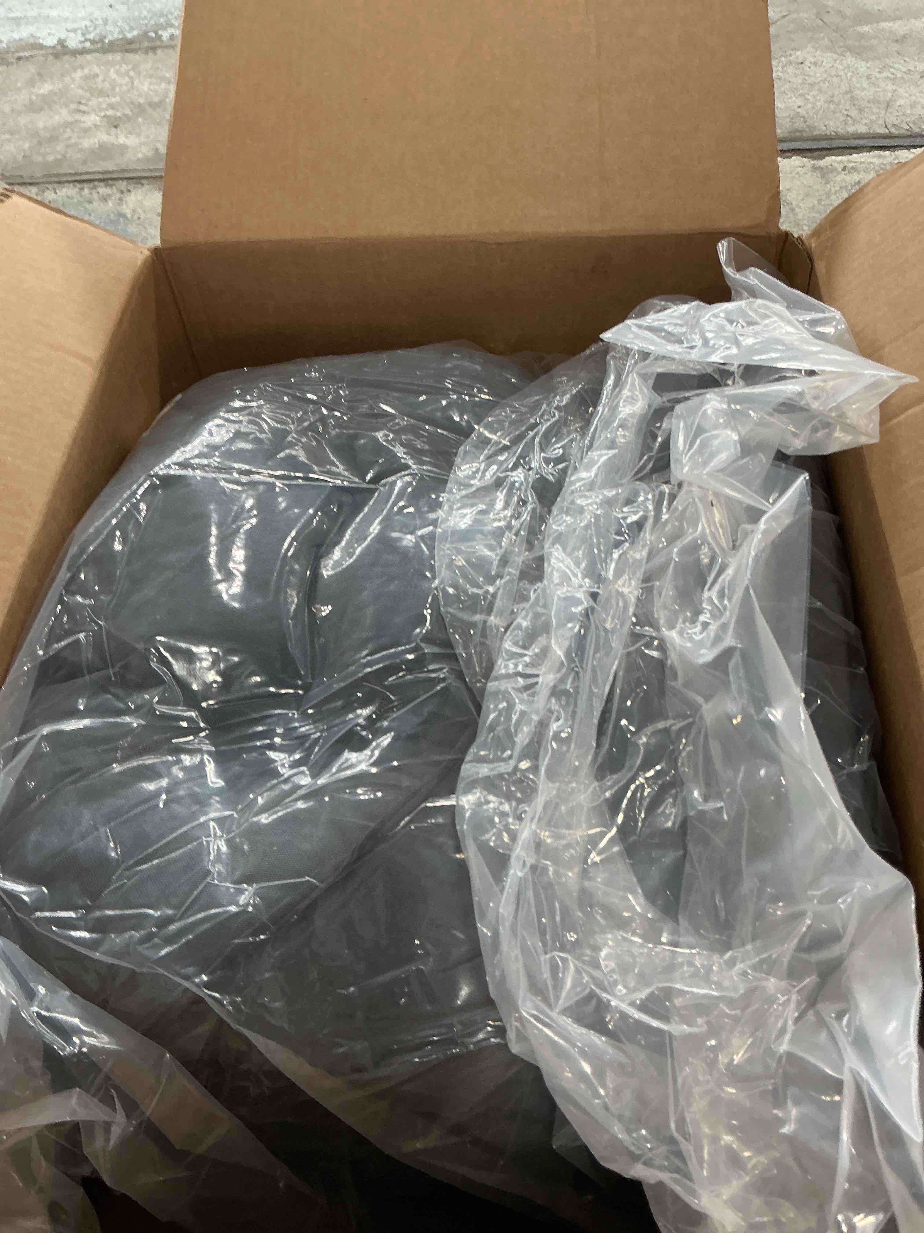 Condition photo showing New/Like New for betu chair cushions for dining chairs set of 2" thick kitchen table chair pads with ties,non slip backing and covers, seat cushion for dining room,bar,patio chairs,15.5"x15.5"x3.5",light grey