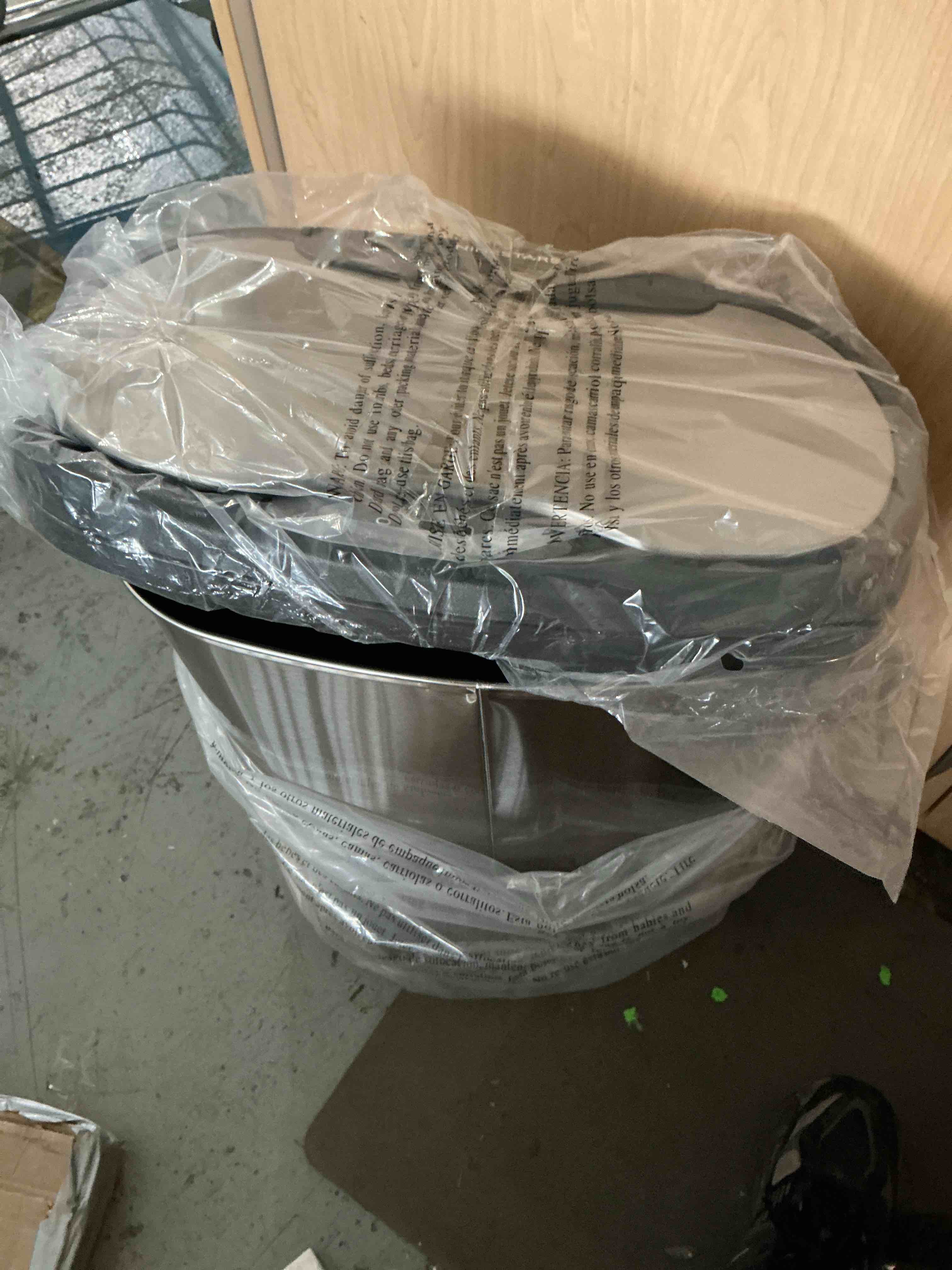 Condition photo showing New/Like New for ninestars 13 gallon oval automatic trash can, 50l touchless motion sensor garbage can with odor-sealing lid & one-touch manual mode, silver stainless steel, black trim