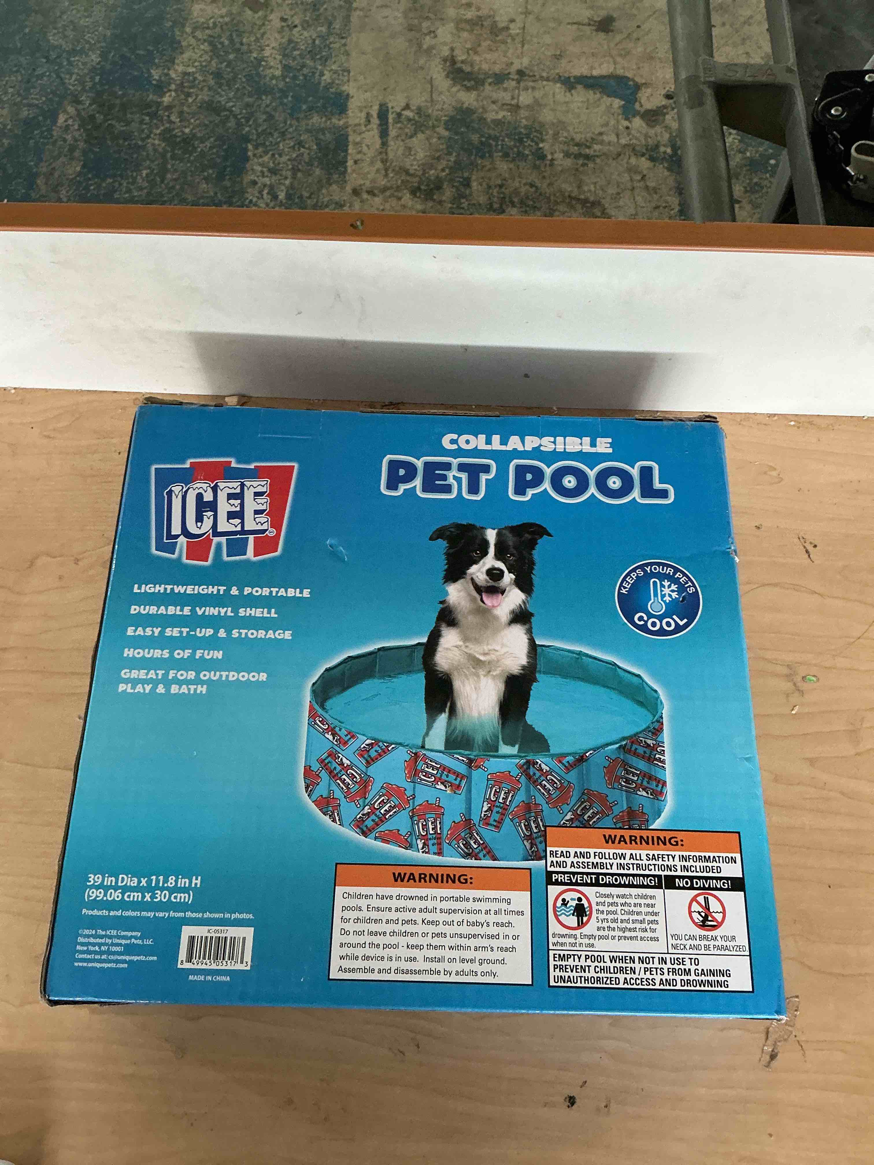 Condition photo showing New/Like New for foldable dog pool, 39" x 11" pet pool with hard plastic, non-slip dog bath tub for outdoor backyard, collapsible dog swimming pool for kids dogs pets (icee) 39"