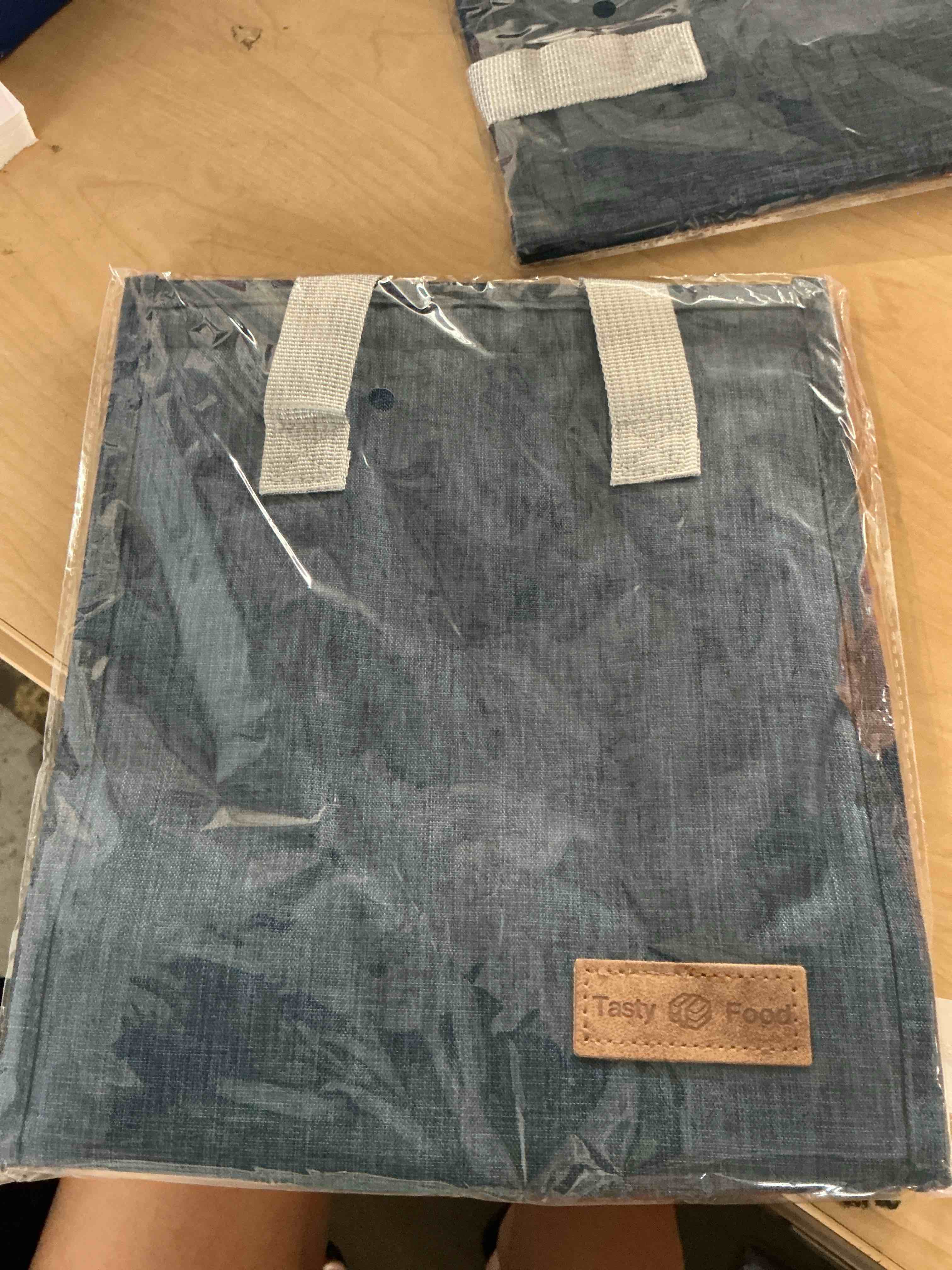 Condition photo showing New/Like New for tasty food lunch bag, insulated lunch bag for women men large lunch box container reusable leakproof tote for office, work, school, beach or travel (dark blue )