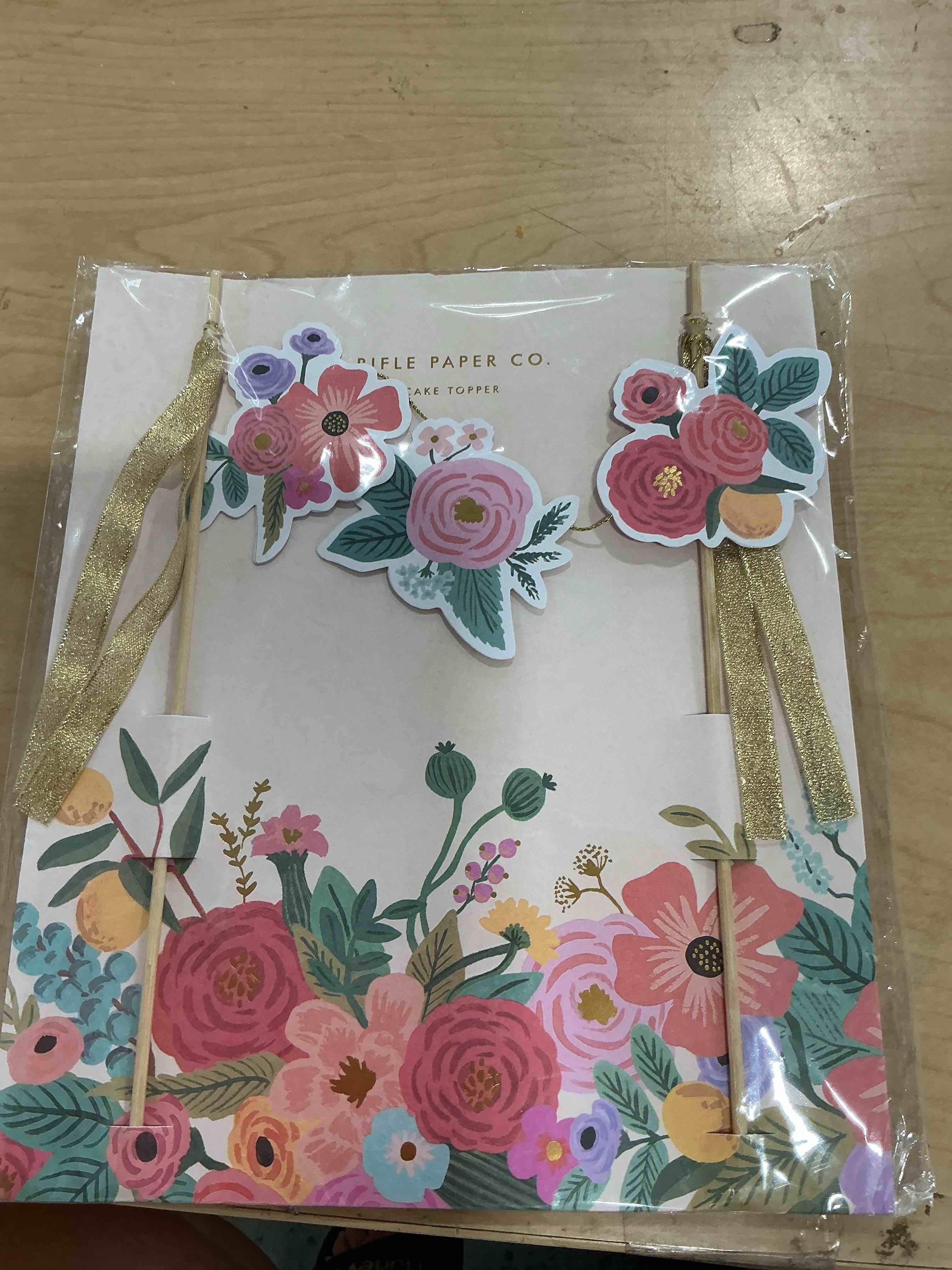Condition photo showing New/Like New for rifle paper co cake topper - garden party