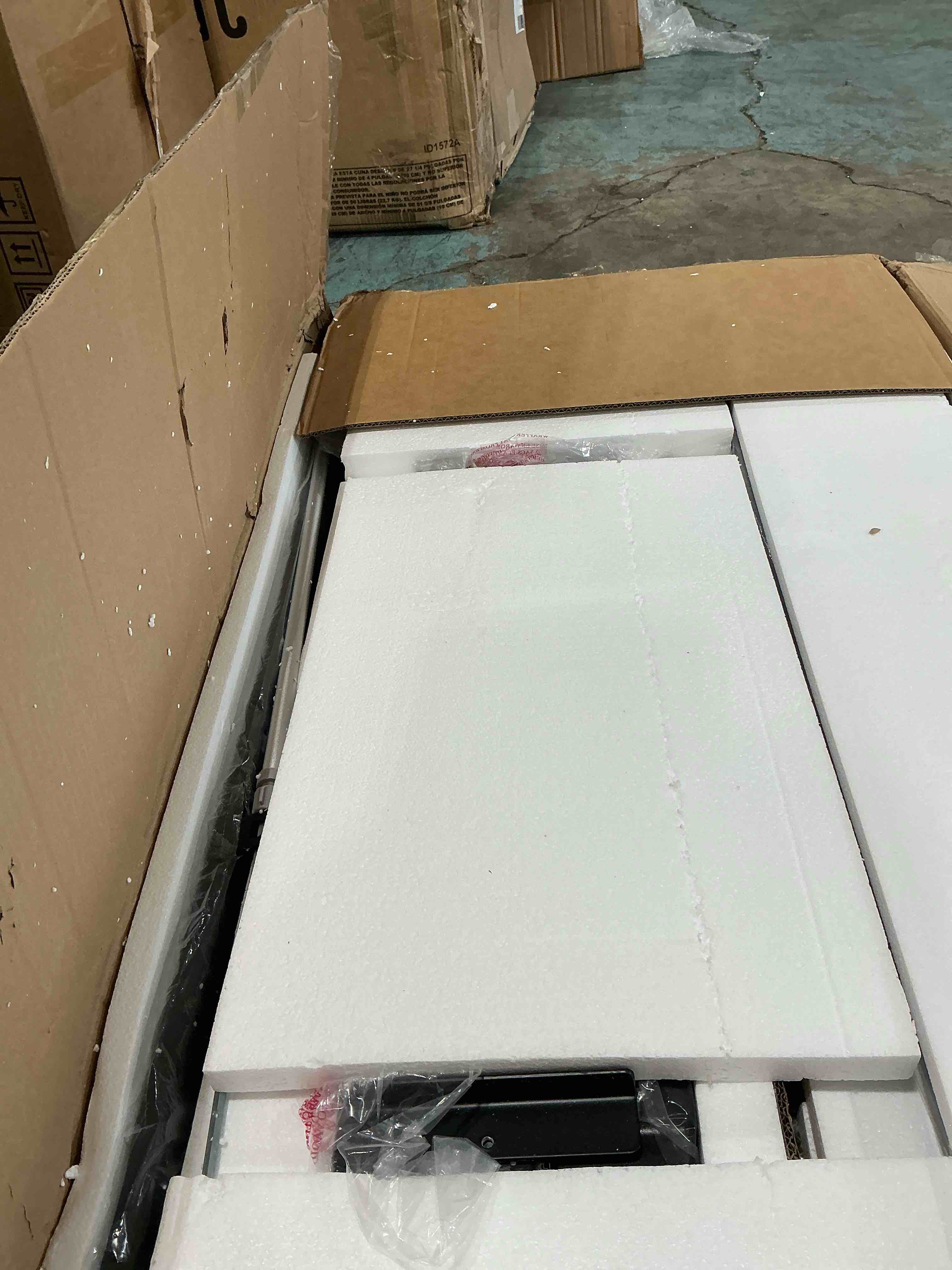 https://s3.amazonaws.com/lotting-images-prod/NonstopDeals/PNK4927334_1780416297577.jpeg