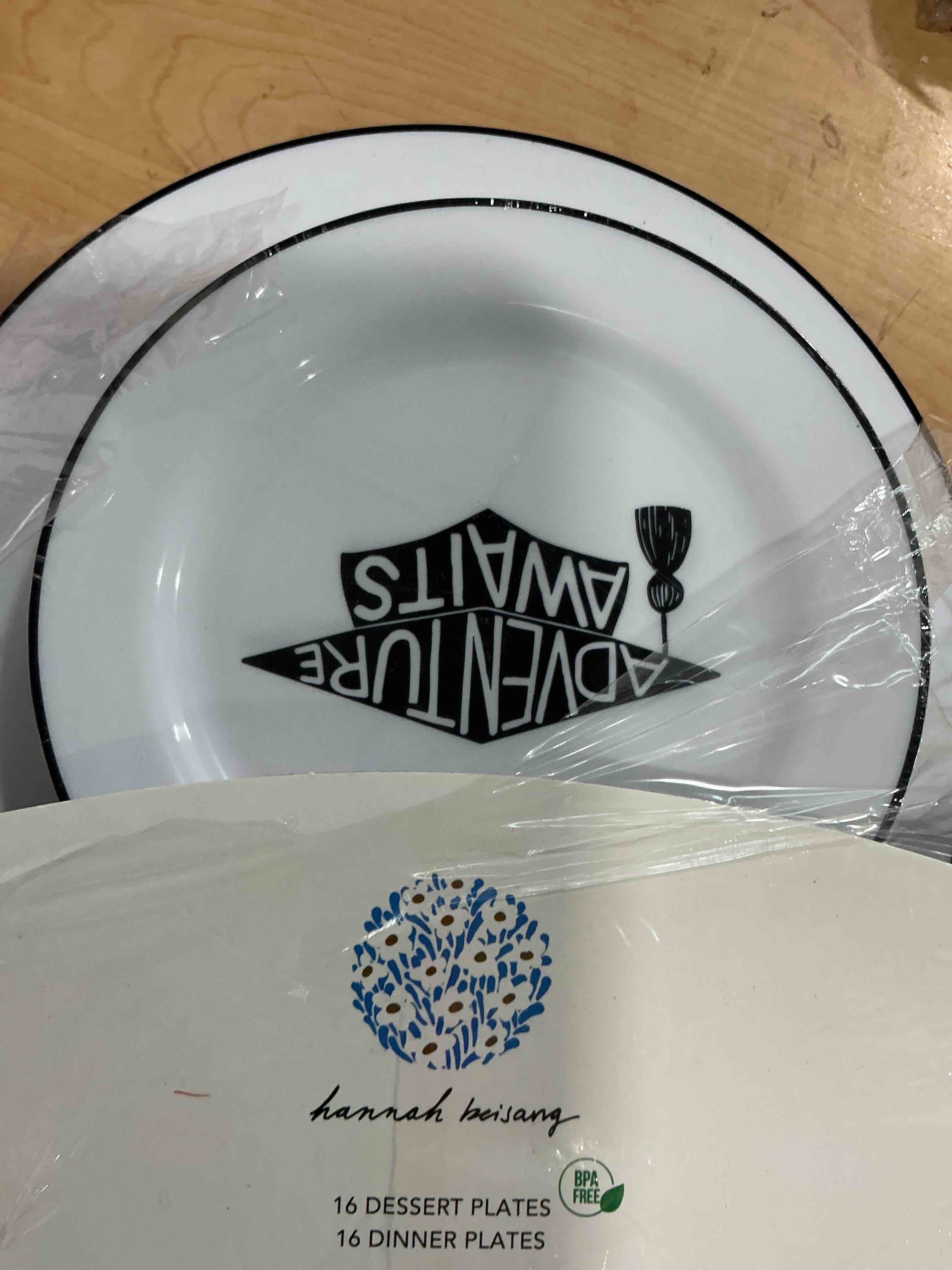 Condition photo showing Brand New for bucla 32 gold plastic plates - 6.25inch white with gold rim disposable salad/dessert/appetizer/small cake plates premium hard - ideal for wedding, party 6.25inch-black and white