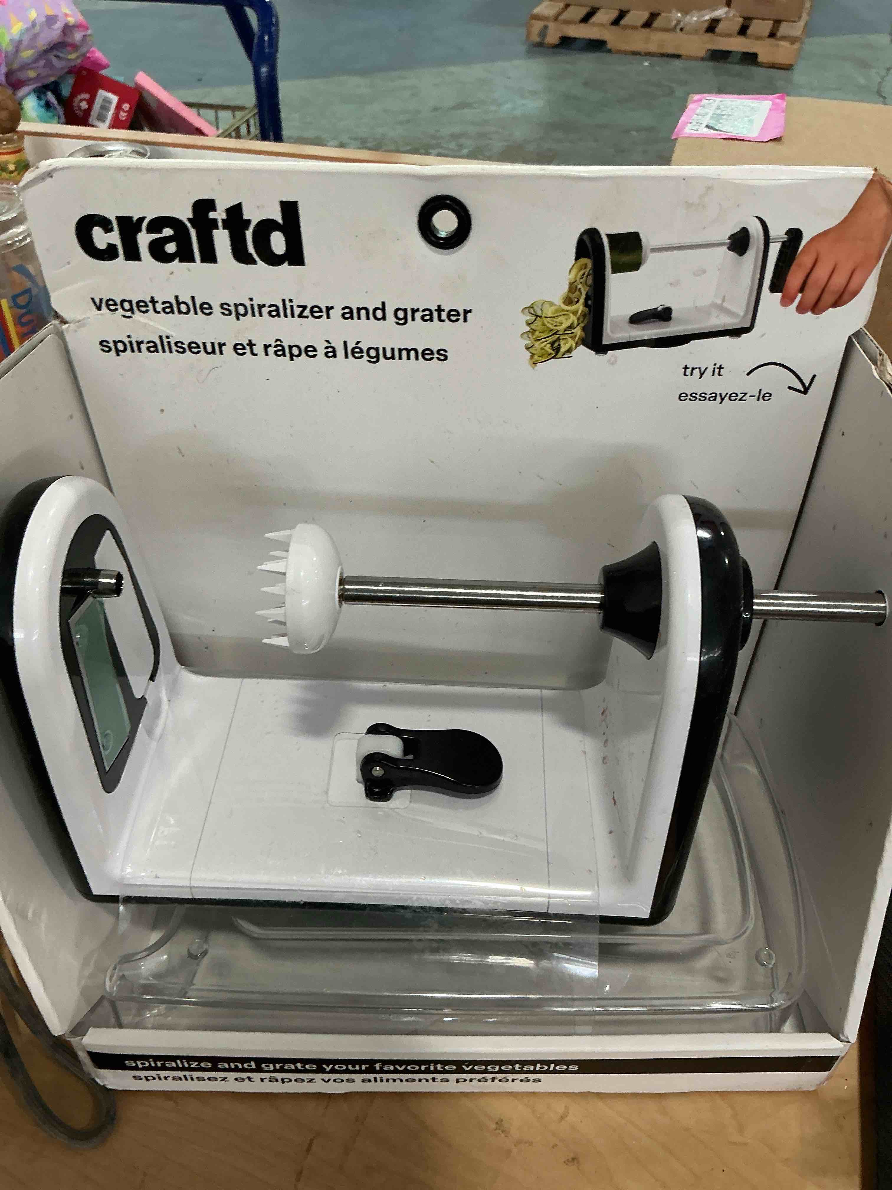 Condition photo showing New/Like New for homarden stainless steel vegetable spiralizer -  no blades  zucchini noodle maker - industrial quality vegetable slicer for veggies, salad chopper, potato cutter, zoodle maker, 