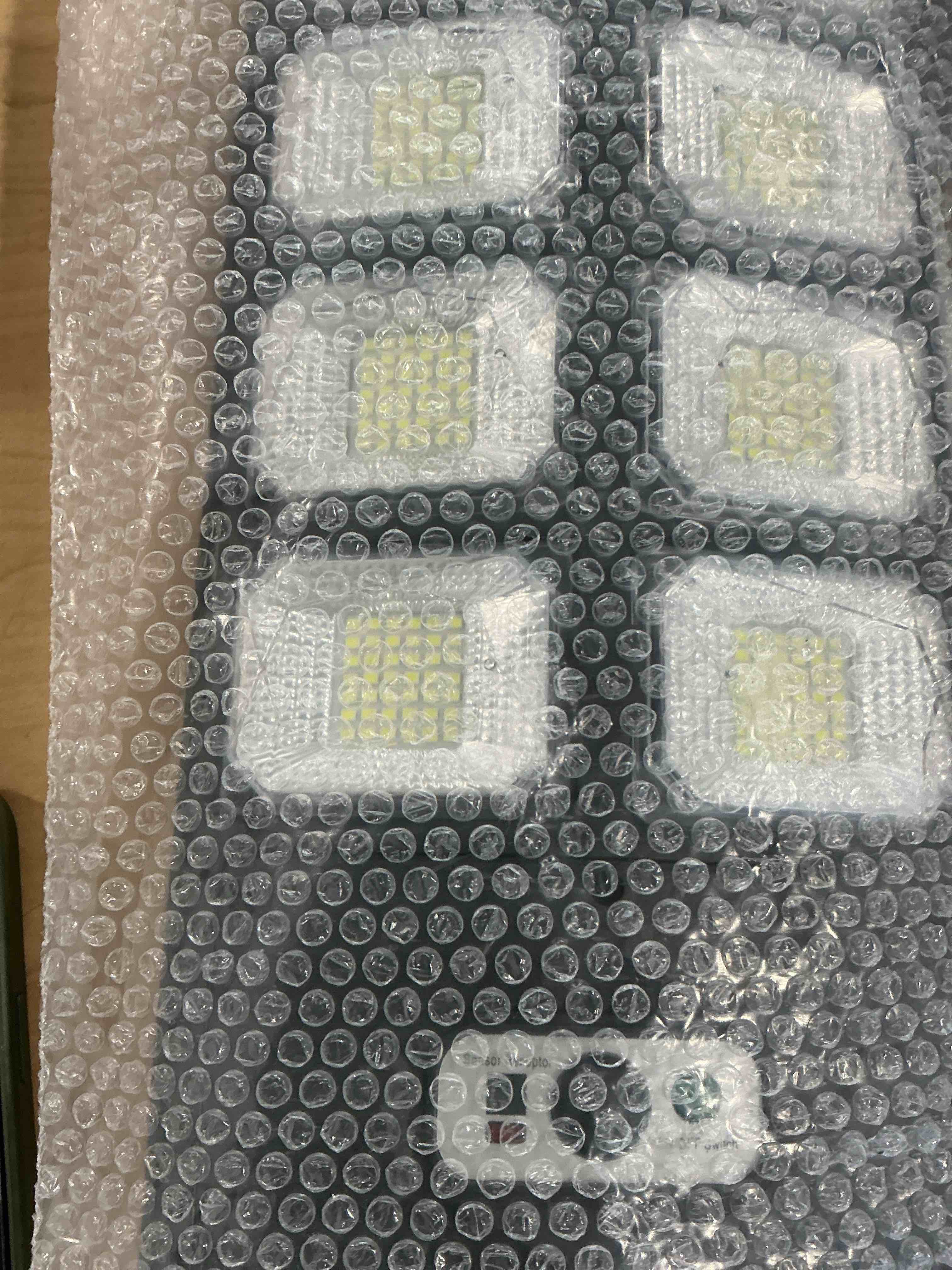 Condition photo showing New/Like New for ikaufen solar street light outdoor-788leds solar wall light, suitable for commercial street