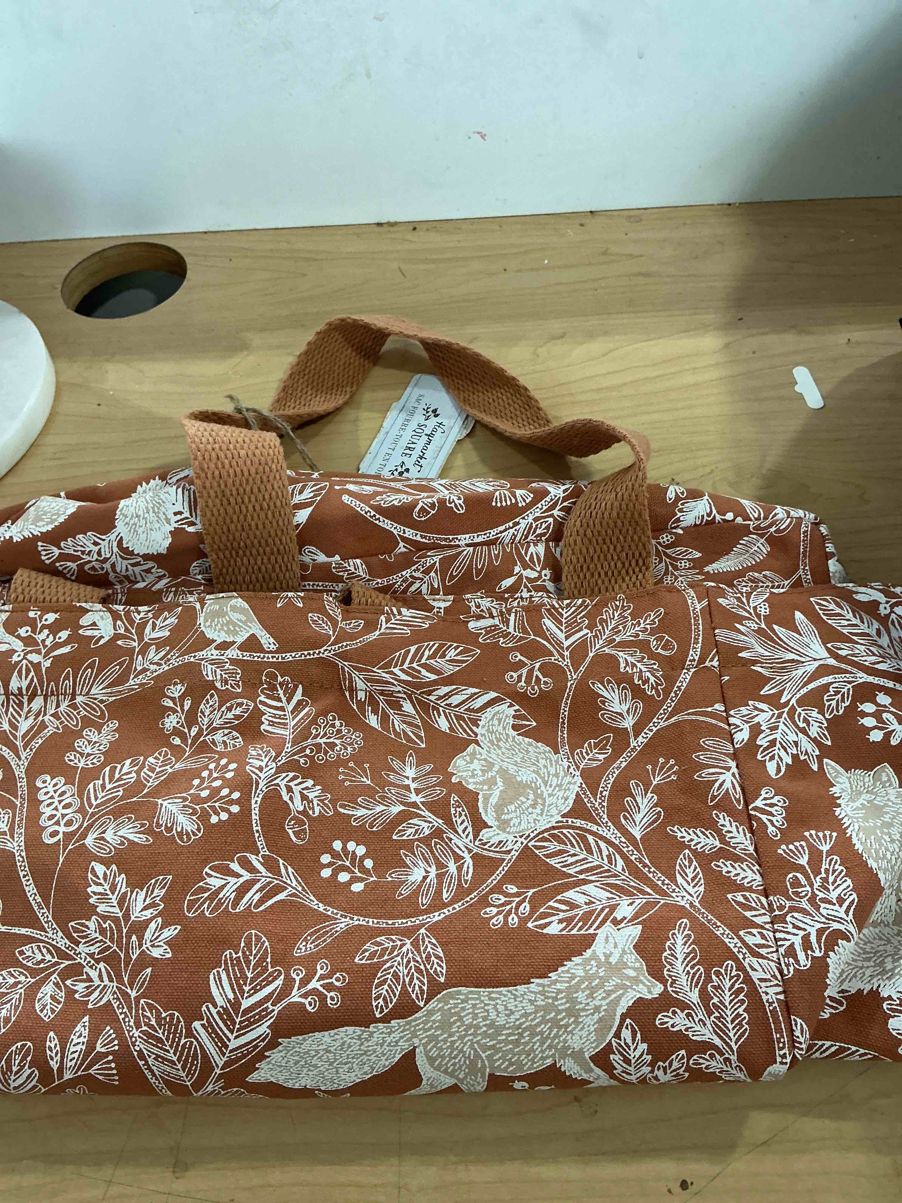 https://s3.amazonaws.com/lotting-images-prod/NonstopDeals/PNK4928481_1780770462722.jpeg