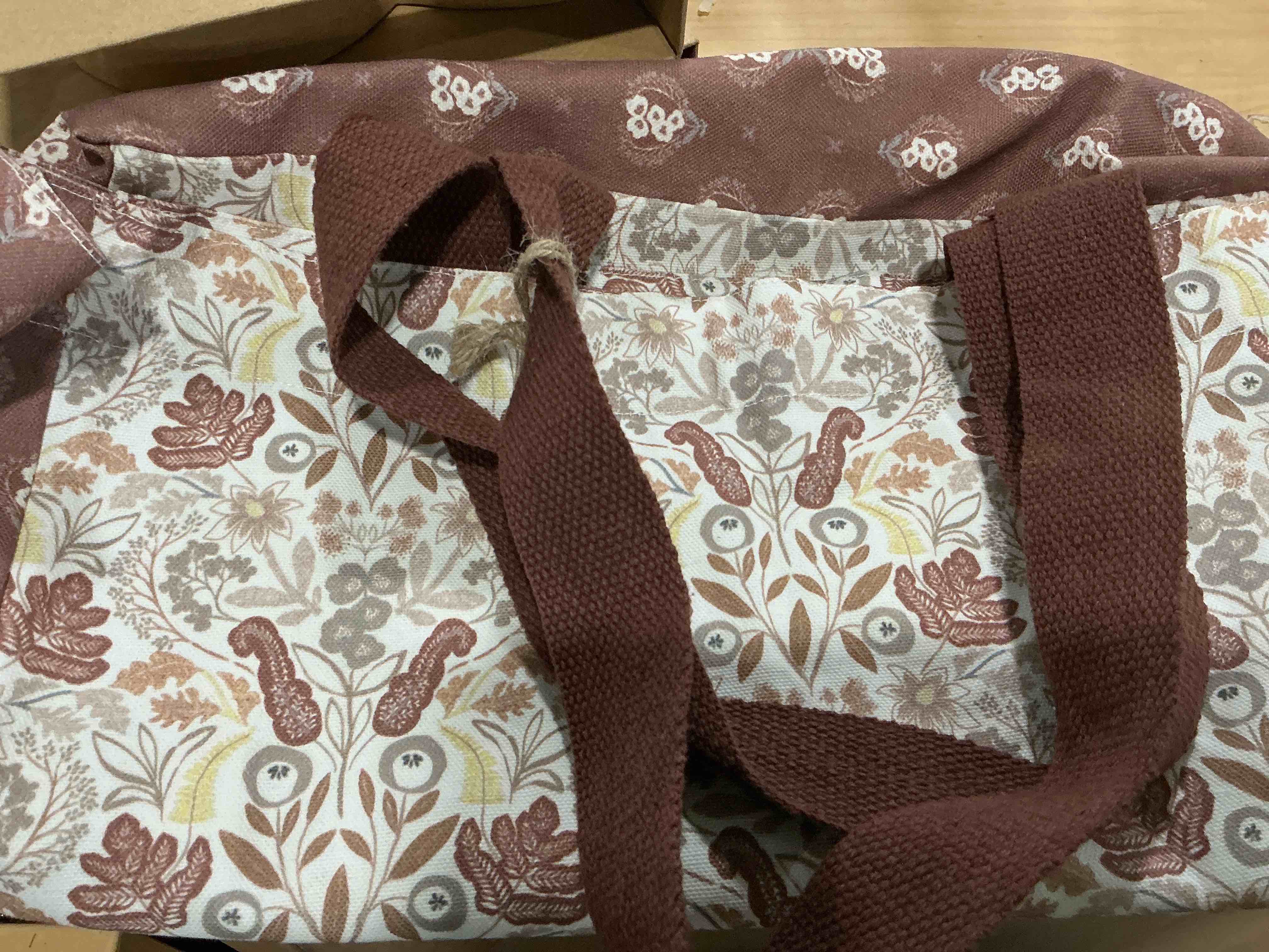 Condition photo showing New/Like New for topdesign pack economical cotton tote bags, lightweight medium reusable grocery shopping cloth bags, suitable for diy, advertising, promotion, gift, activity