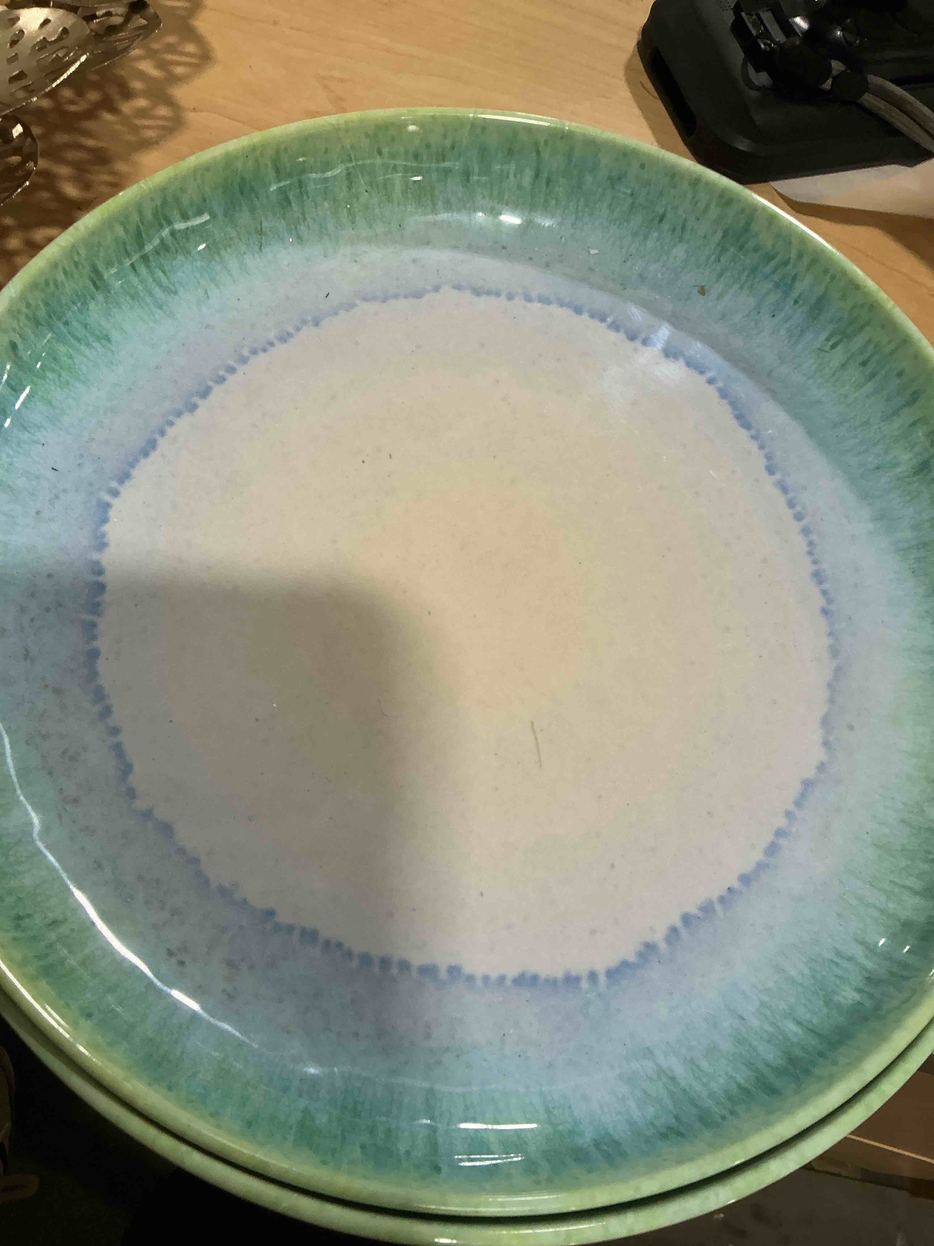 Condition photo showing New/Like New for plates 3/pack, bpa-free dinner plates set, lightweight reusable plastic plates, microwave & dishwasher safe salad plates for camping kitchen, blue and green