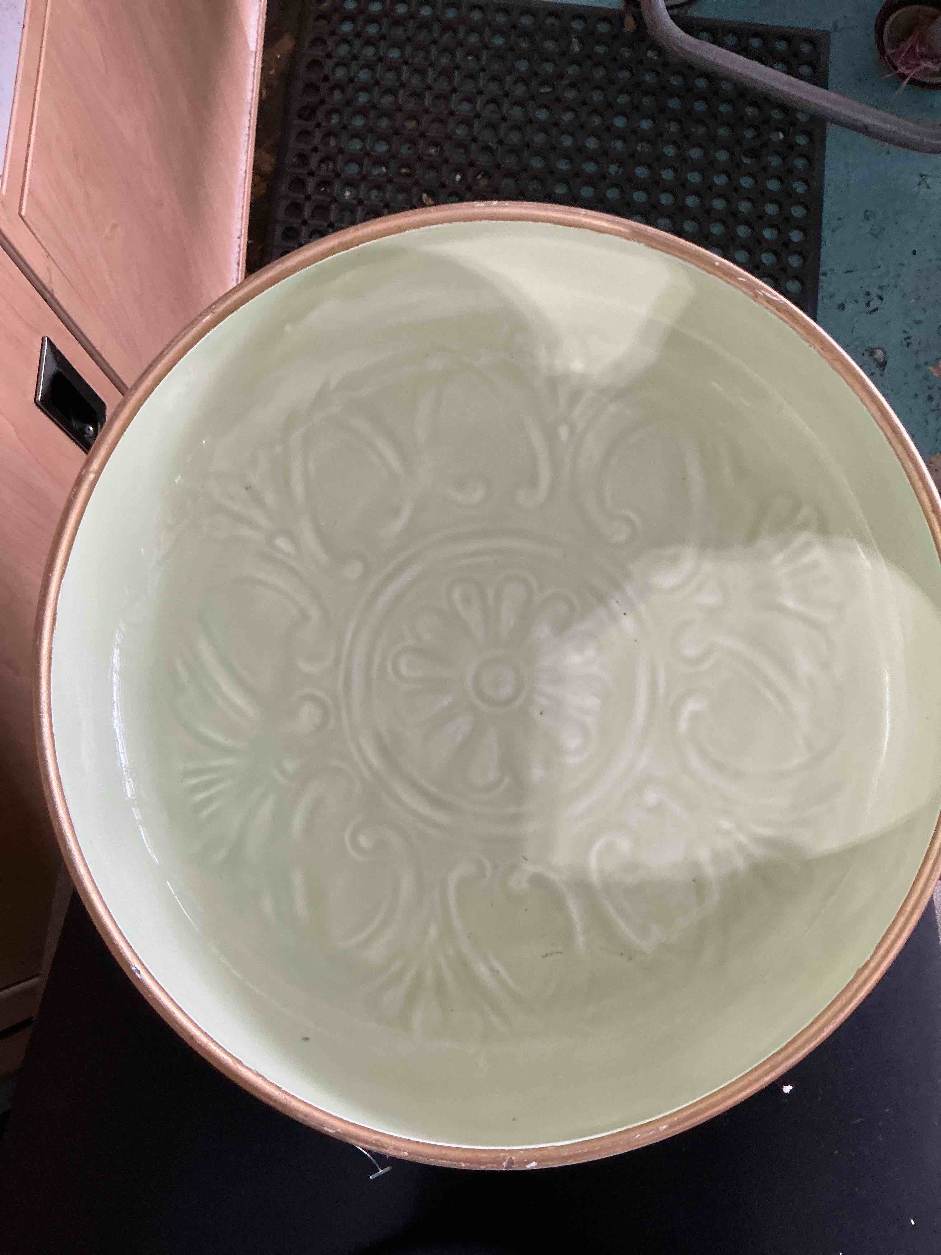 Condition photo showing New/Like New for sur la table lucent reactive glaze pasta bowl, green