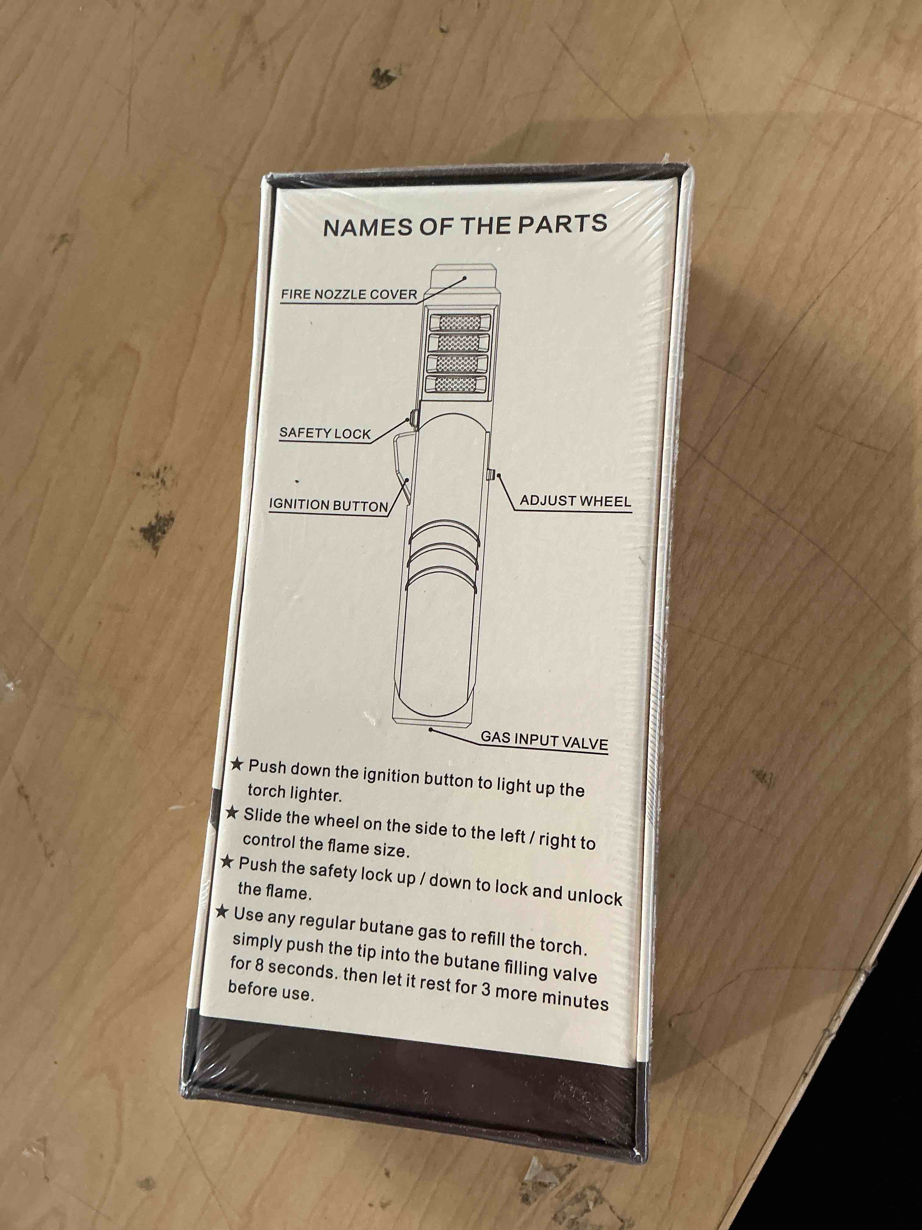 Condition photo showing New/Like New for windproof butane jet flame lighter 1800° high temperature,flame length 180mm can melt gold and silver(without butane)(black)