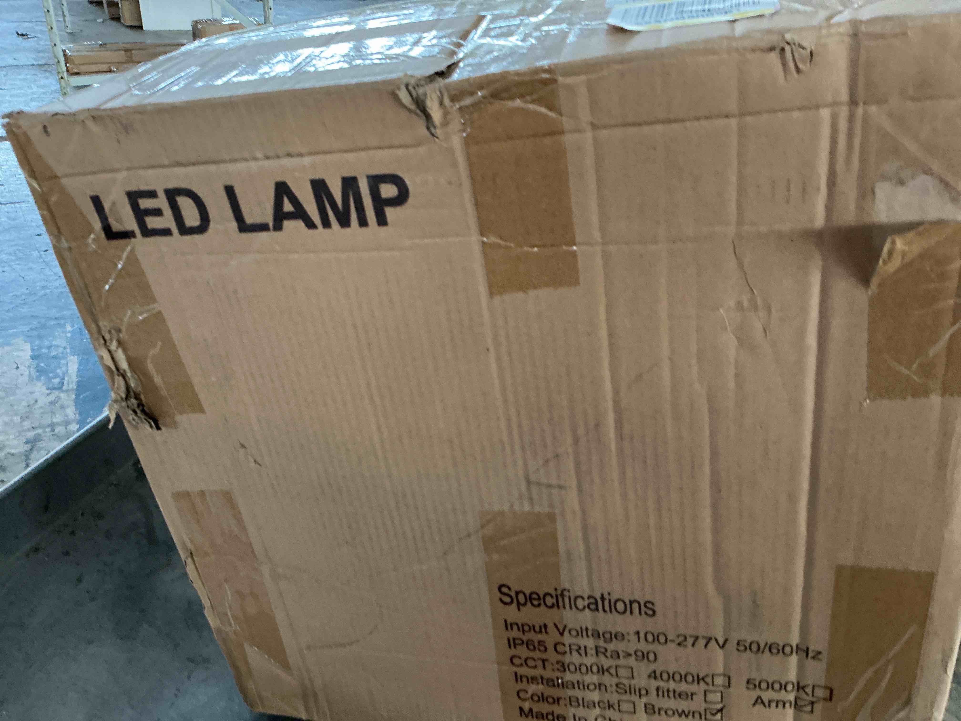 Condition photo showing New/Like New for 240w led parking lot lights 60000lm (250lm/w) led parking lot lights commercial with smart photocell 5000k etl listed led pole light outdoor for parking lot, roadways, driveways- 4pack 7yrs warranty