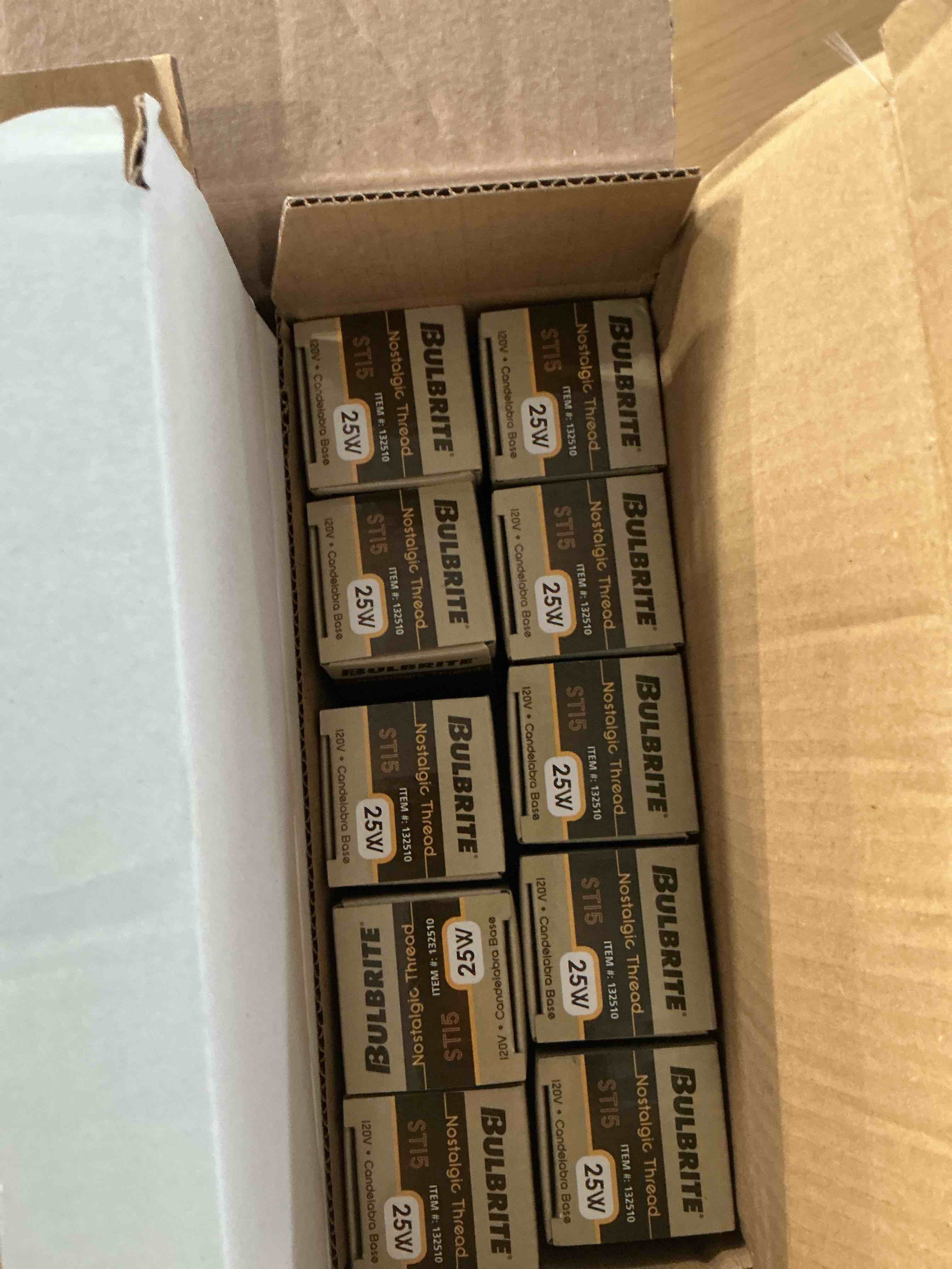 Condition photo showing New/Like New for bulbrit 1325 2025 w nostalgic a 19 addition qua d loop style bulb case of 16