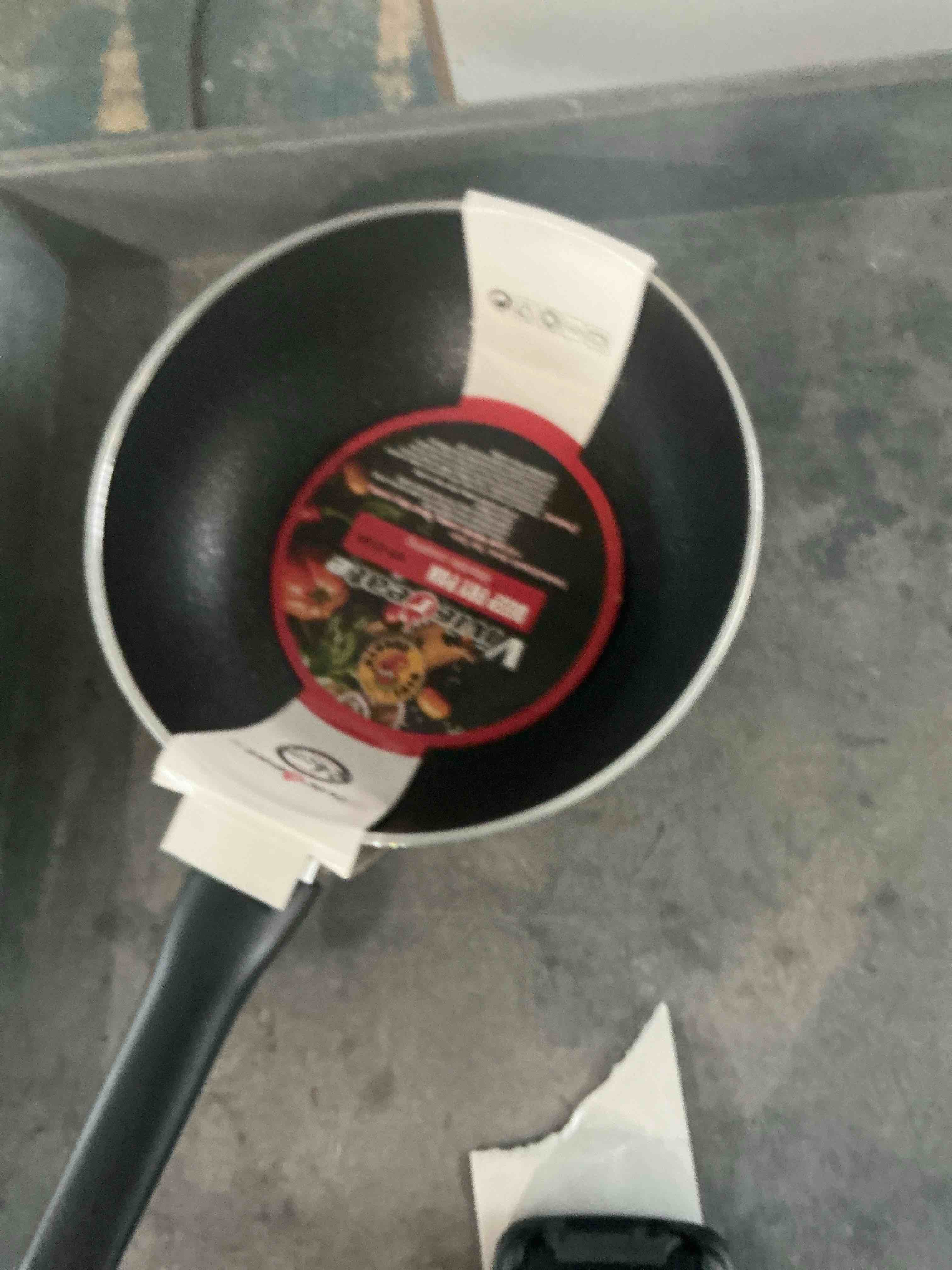 Condition photo showing Brand New for ceramic marble coated cast aluminium fry pan 26 cm (10 inch)