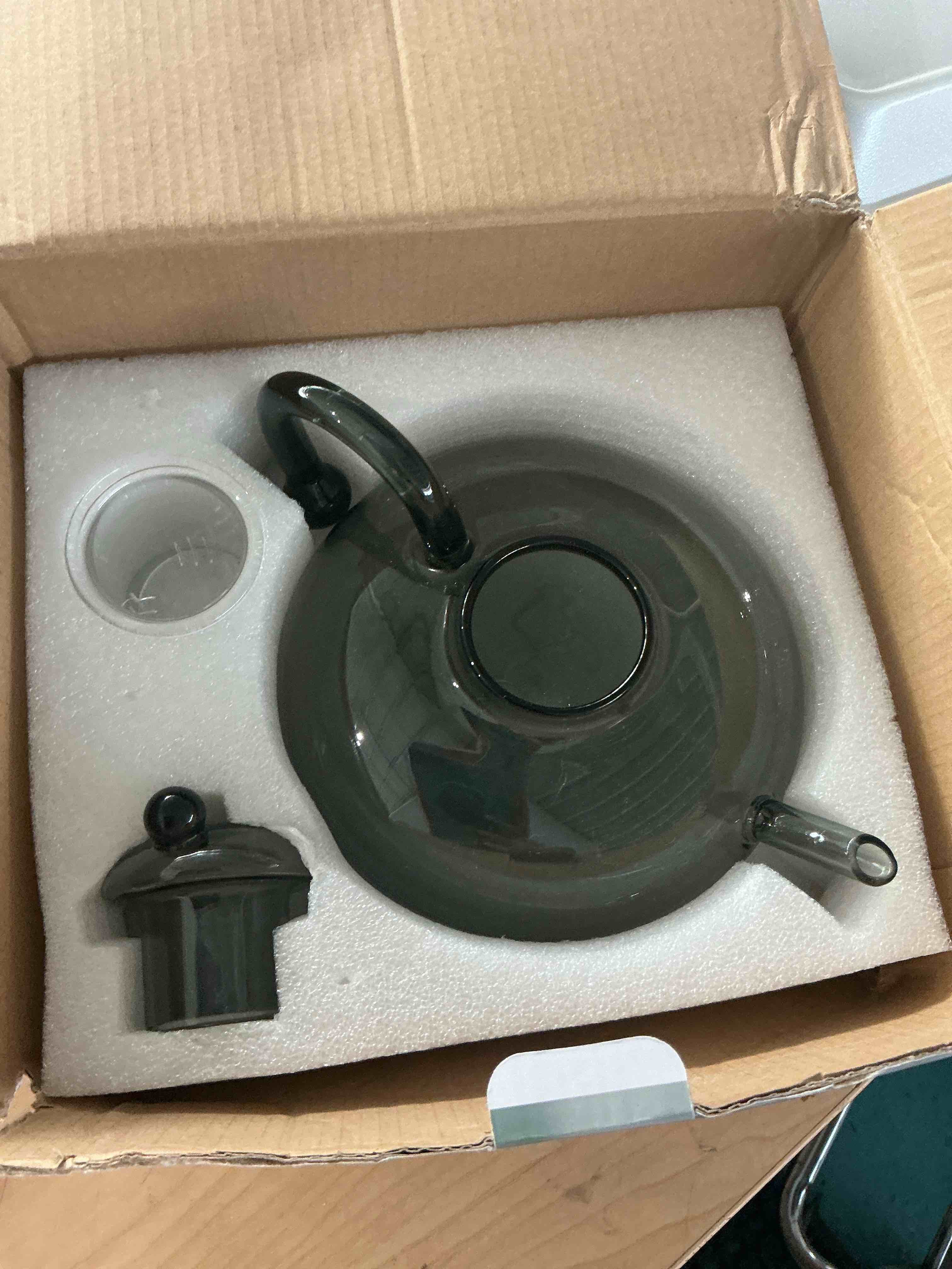 Condition photo showing New/Like New for 20 oz electric glass teapot with warmer,new glass electric tea kettle with infuser, 9-temperature 1000w heating ceramic stove, teapot set with infuser for tea & coffee (grey-without base)