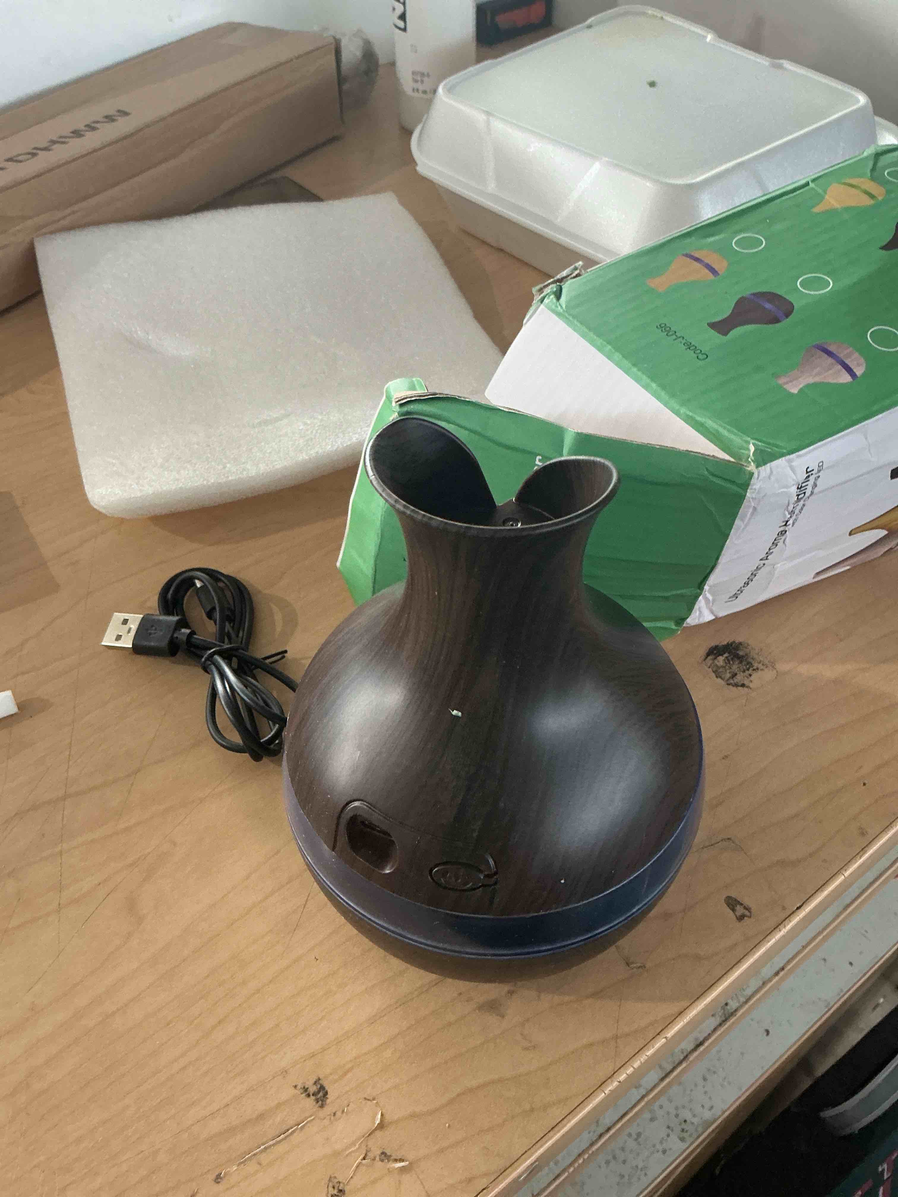 Condition photo showing New/Like New for humidifier usb electric aroma diffunser