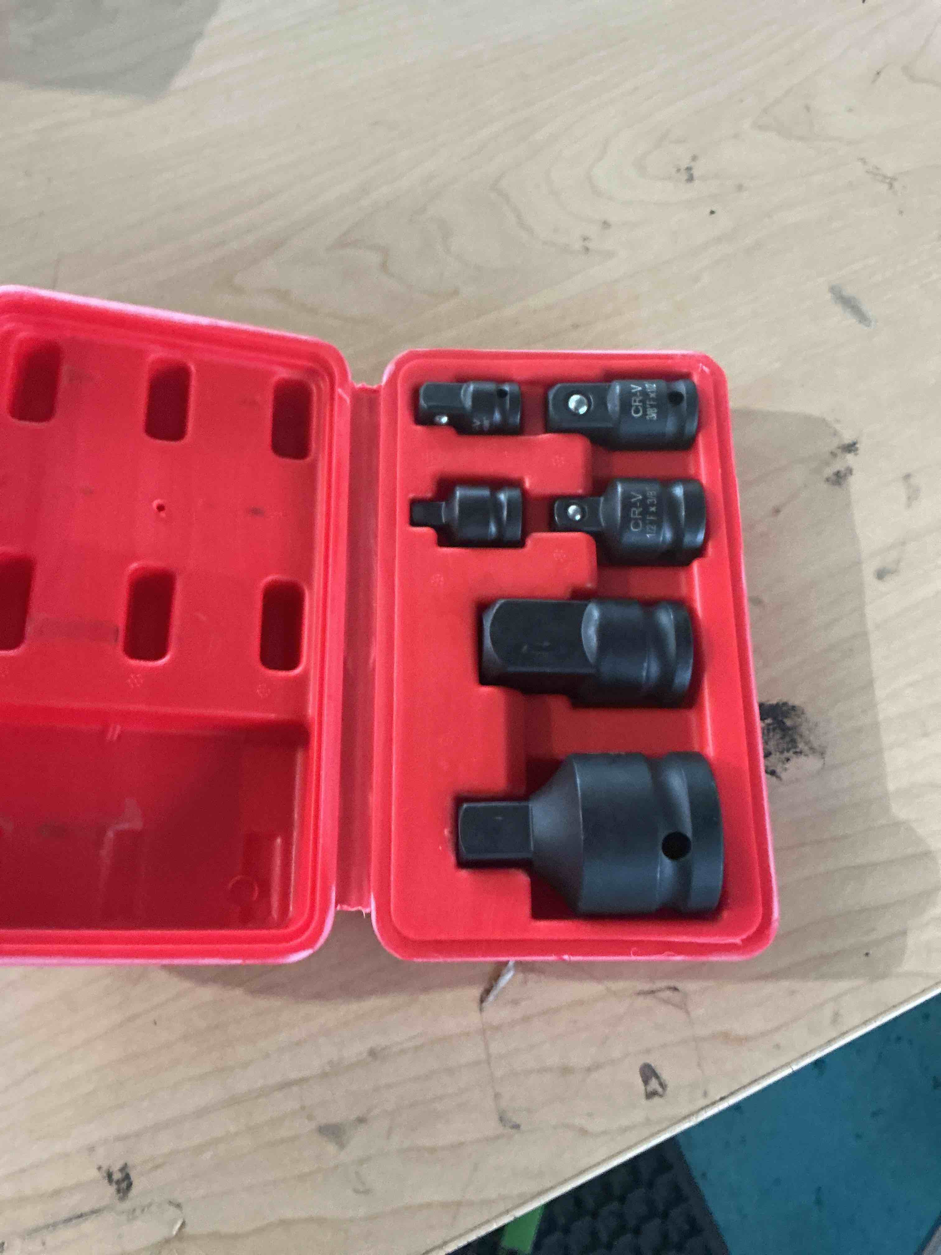 Condition photo showing New/Like New for strugdeas 6 piece impact socket adapter and reducer set, 1/4", 3/8", 1/2", 3/4" chrome vanadium steel impact ratchet/socket extension/conversion kit for automotive maintenance construction engineering