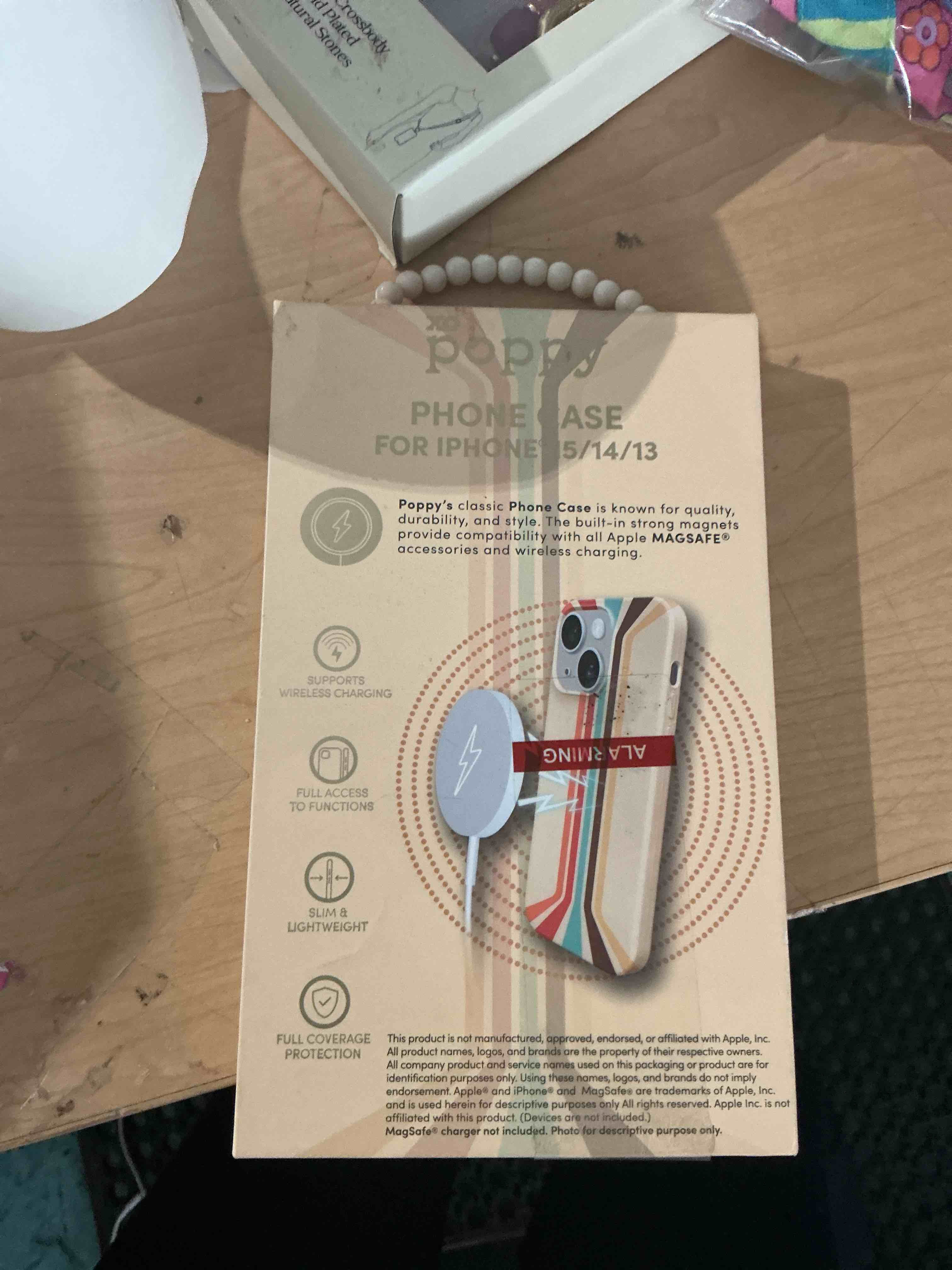 Condition photo showing New/Like New for xo poppy phone case for iphone 15 – 14– 13