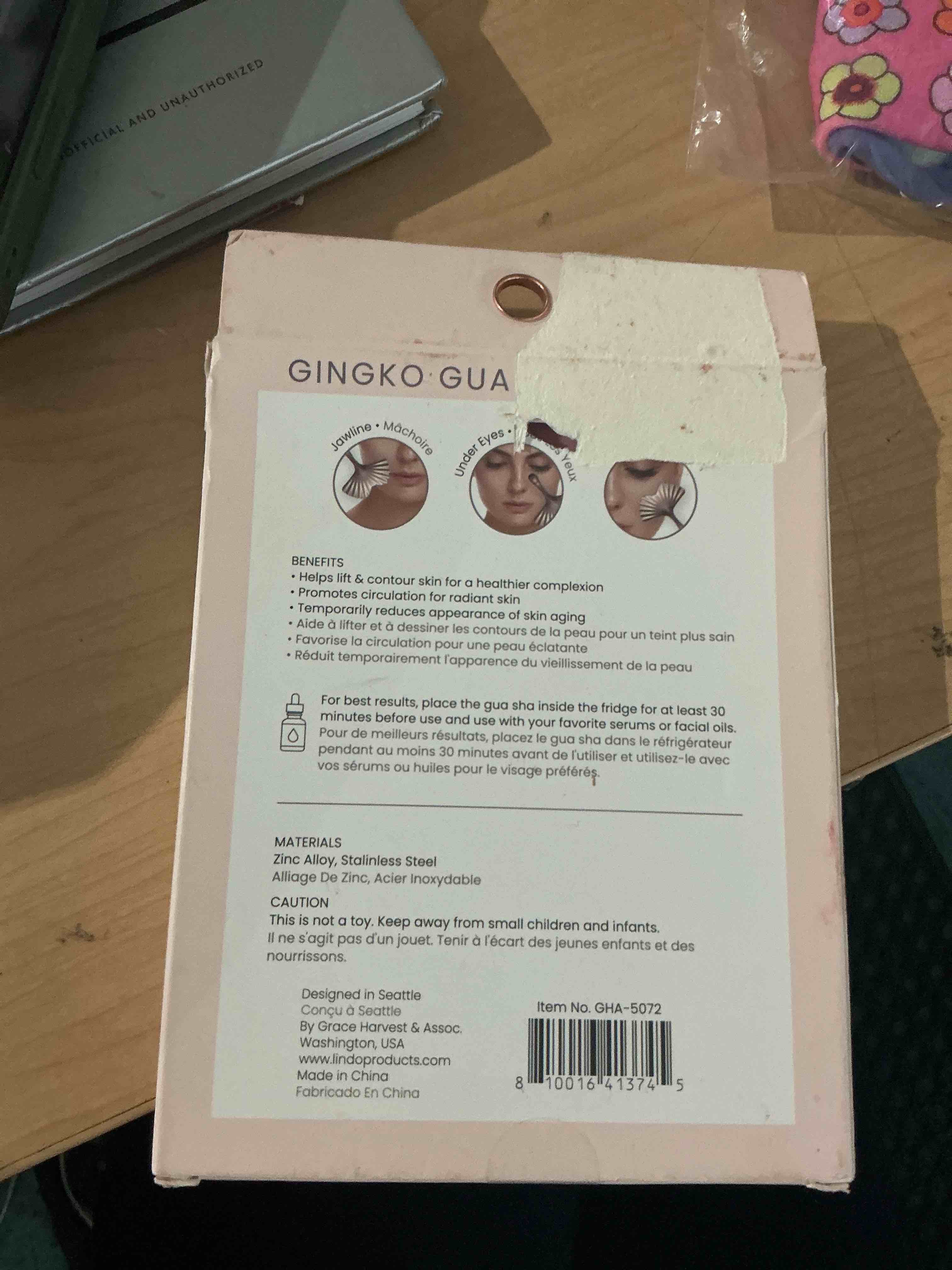 Condition photo showing New/Like New for lindo luxury gingko gua sha lifting coping tightening helps lift in contour skin for a healthier complex complexion
