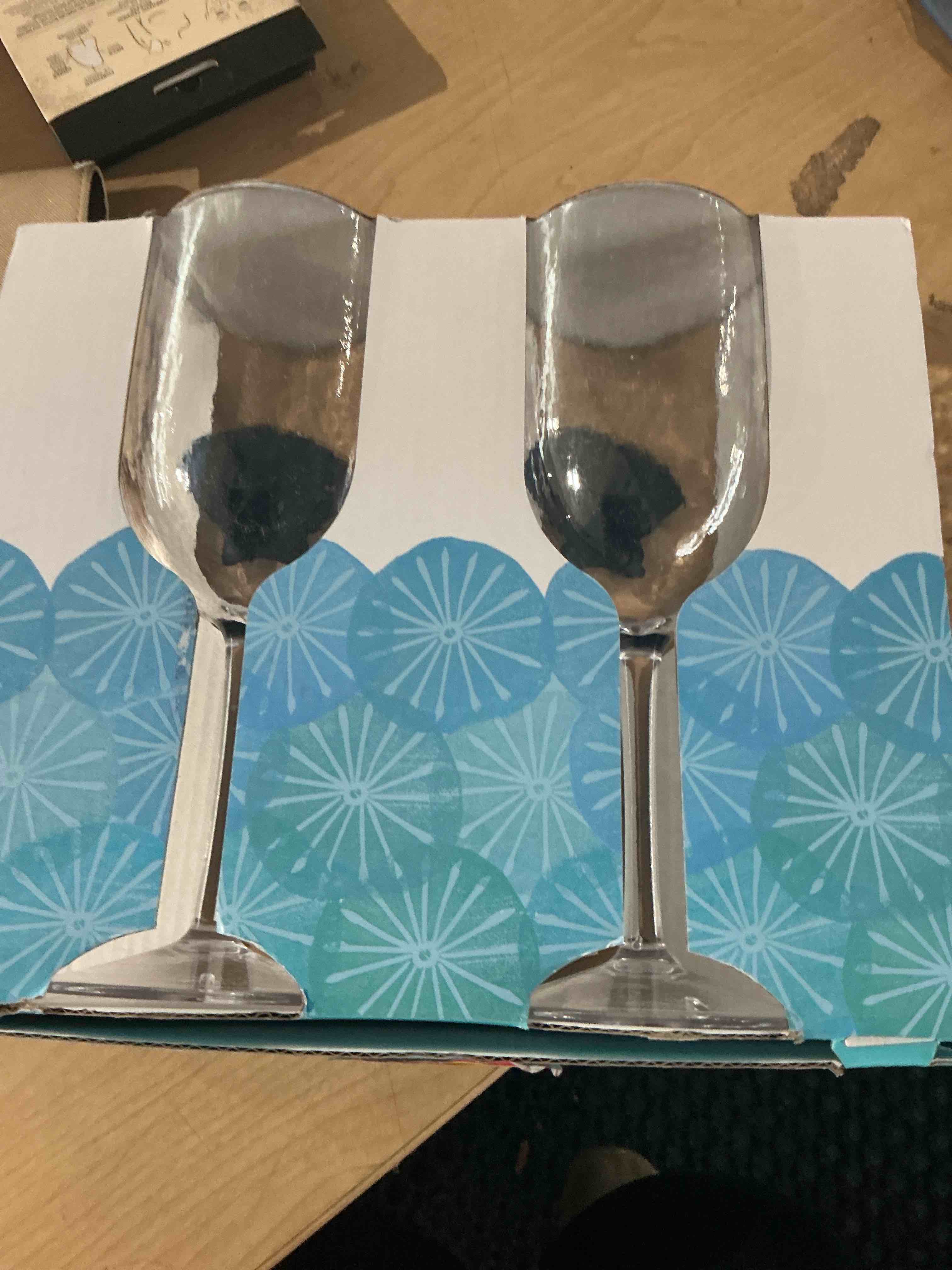 Condition photo showing New/Like New for hand printed seashell wine, glasses, coastal nautical barware set of 2 