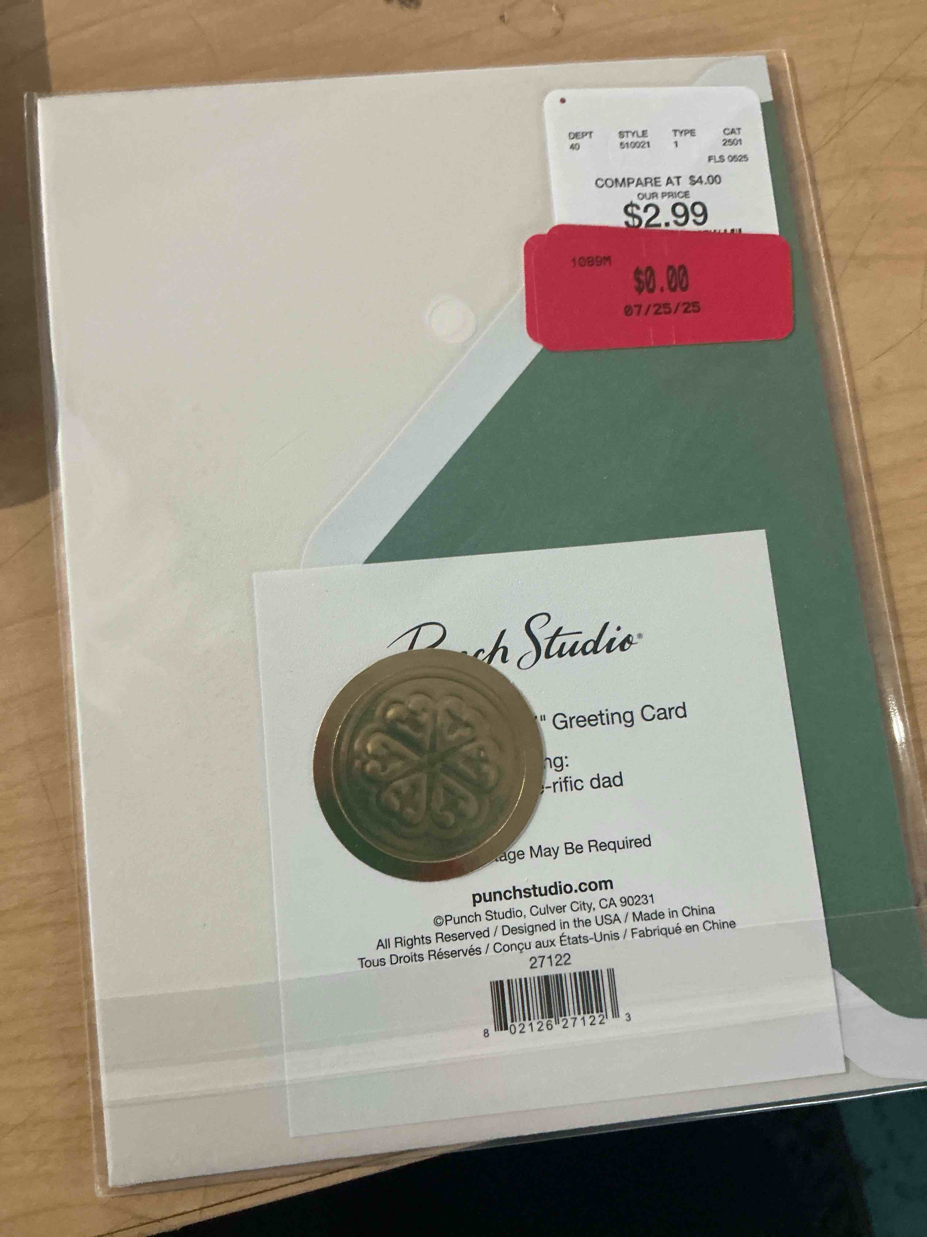 Condition photo showing New/Like New for happy father’s day card