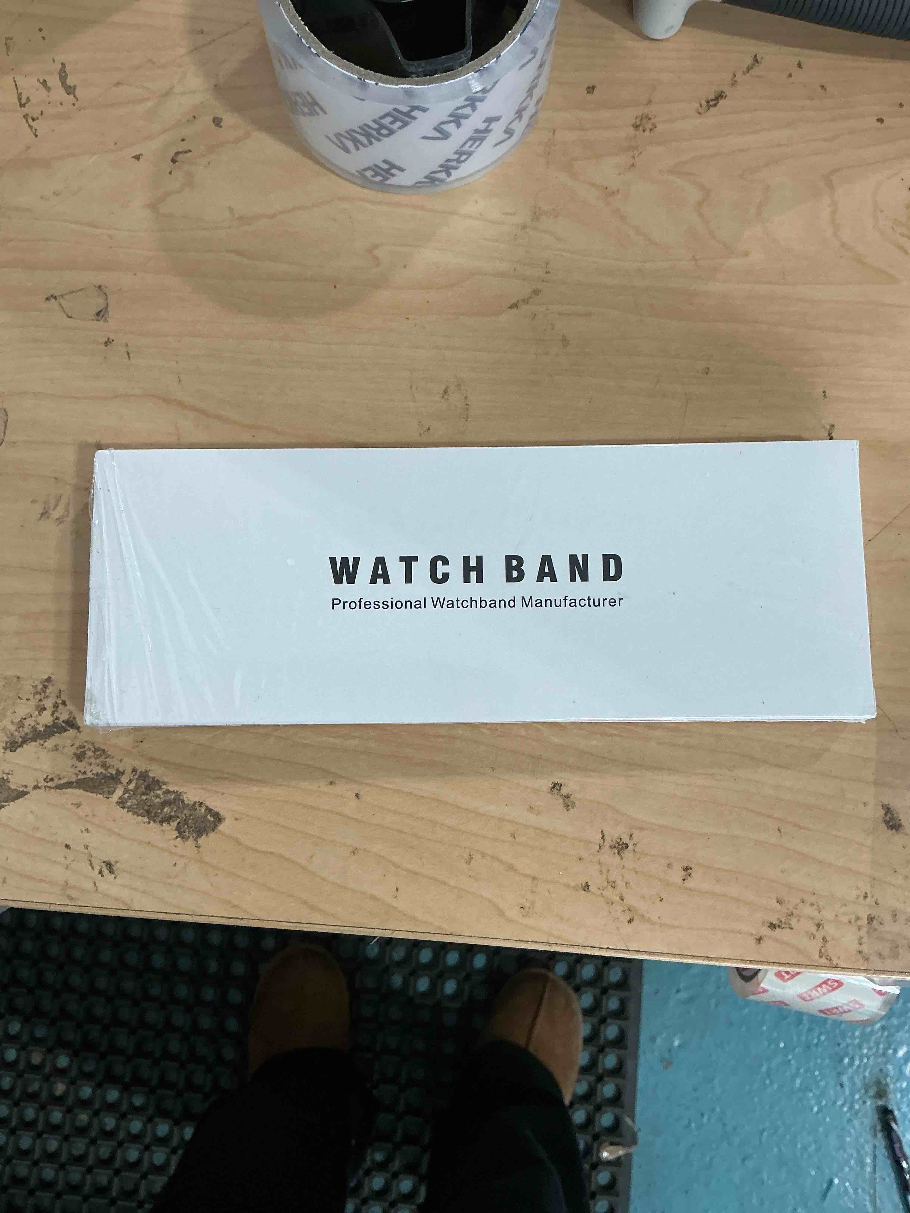Condition photo showing Good Condition for slim watch band compatible with apple watch 41mm 45mm 42mm 44mm 40mm 38mm metal stainless steel watchband suitable for iwatch 10/9/8/7/6/5/4/3/2/1/se series women luxury strap 38mm 40mm 41mm silver and gold