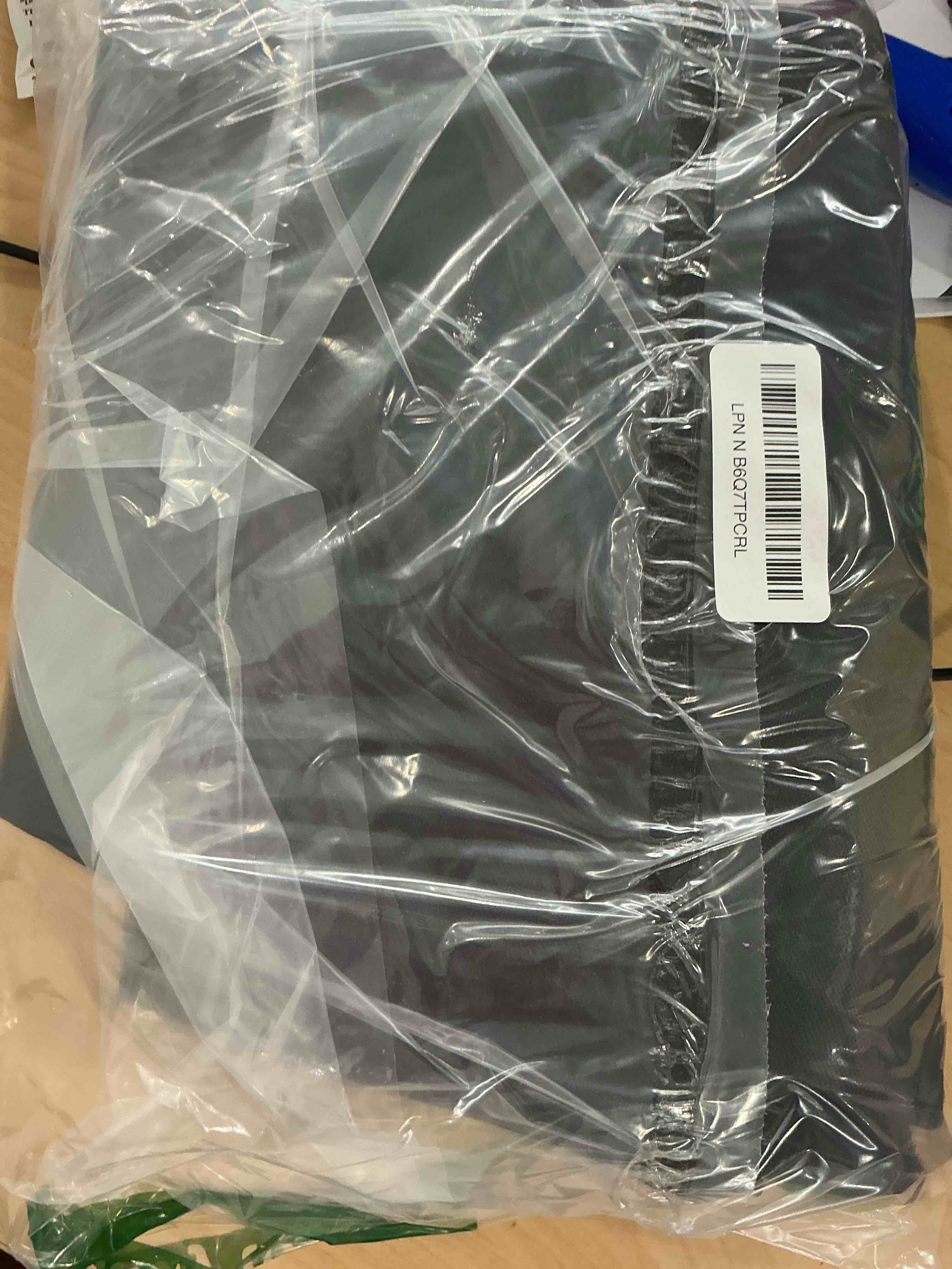 Condition photo showing New/Like New for jjring dacron light weight art portfolio tote bag, 25'' x 37'' for 24'' x36'' black carrying storage case for poster, sketching, and drawing 24''*36''