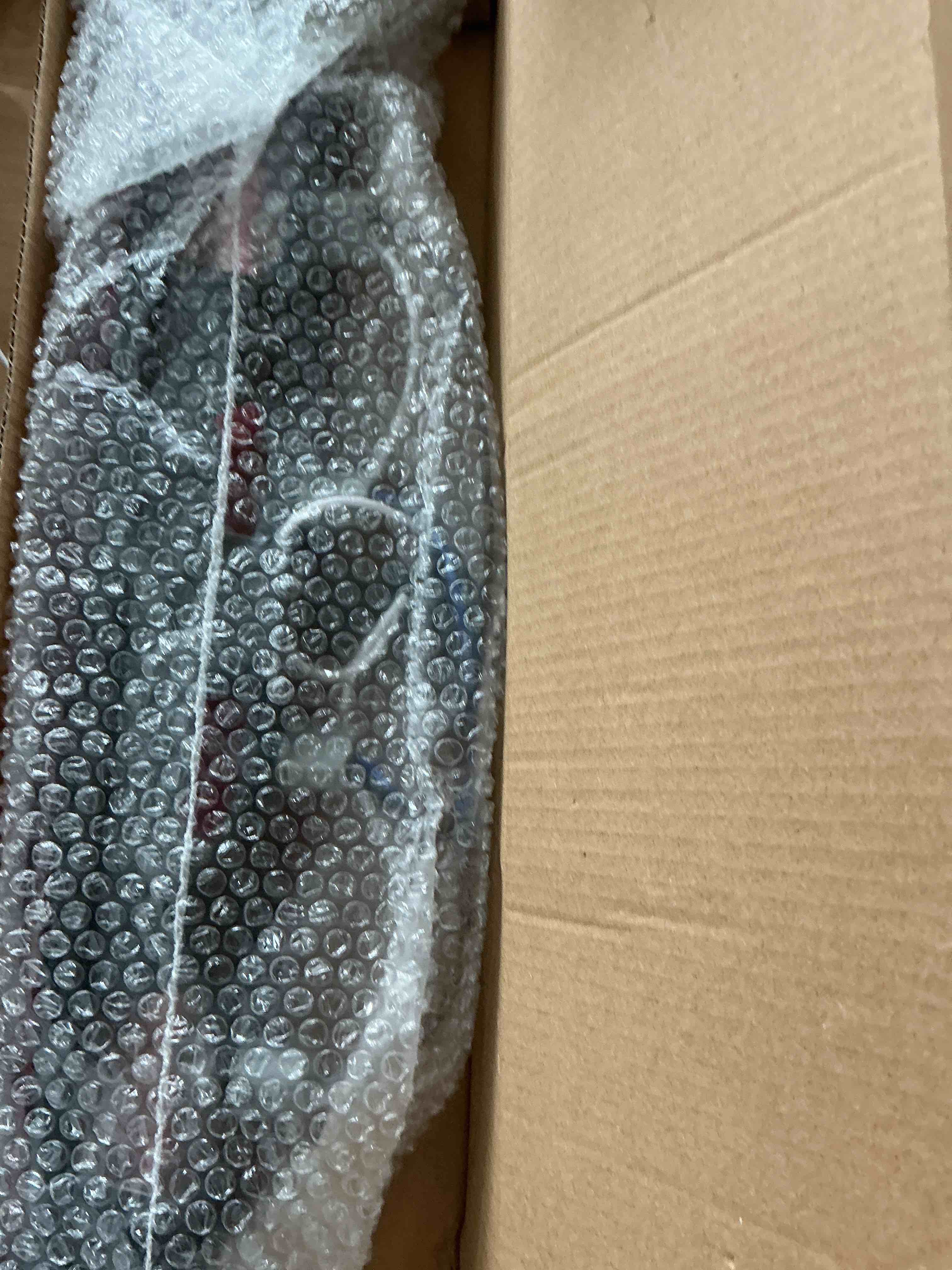 https://s3.amazonaws.com/lotting-images-prod/NonstopDeals/PNK4930209_1774035702779.jpeg