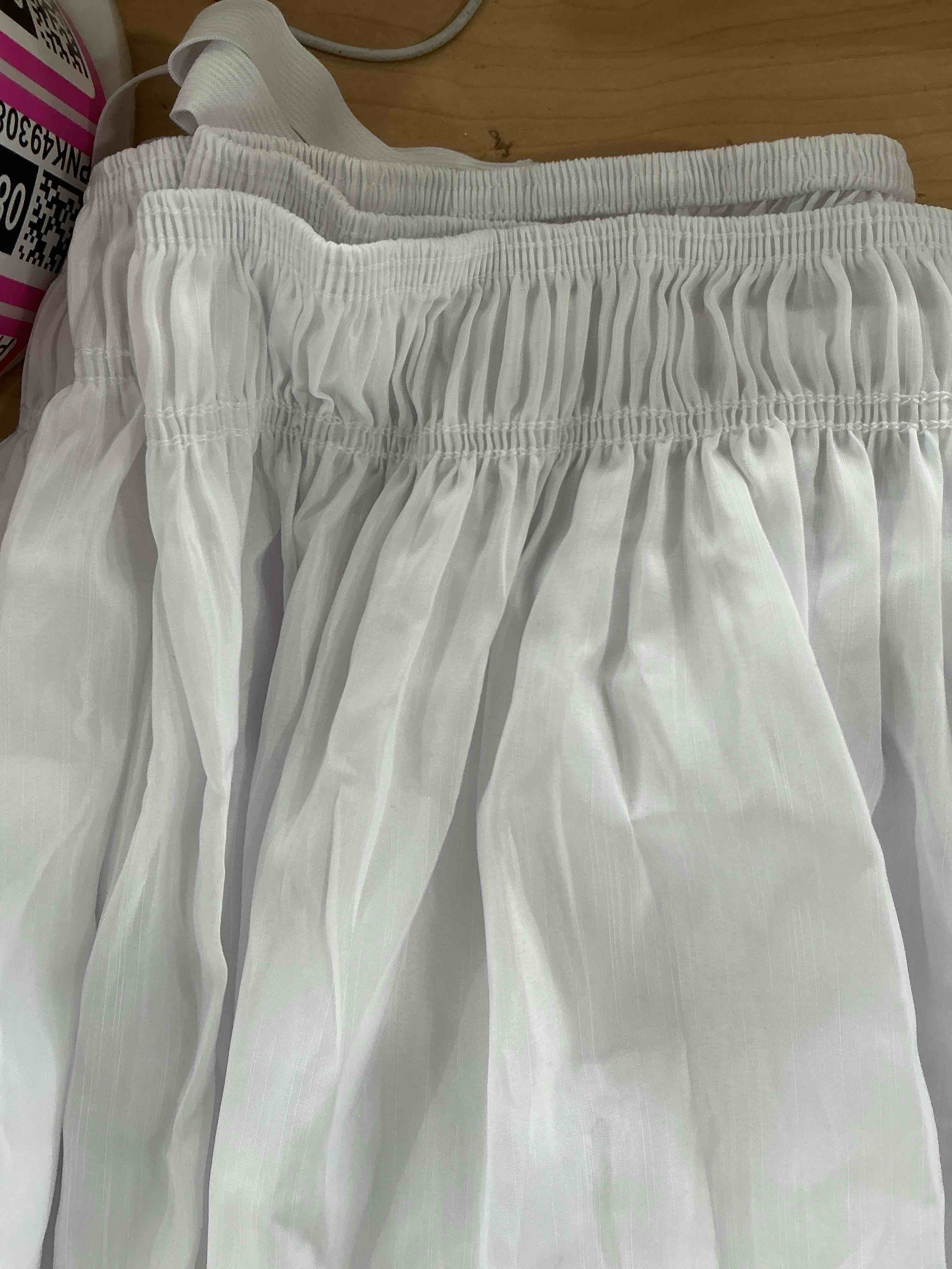 Condition photo showing Good Condition for biscaynebay wrap around bed skirts for king & cal king beds 14" drop, white adjustable elastic dust ruffles easy fit wrinkle resistant silky luxurious fabric machine washable king-14" drop white