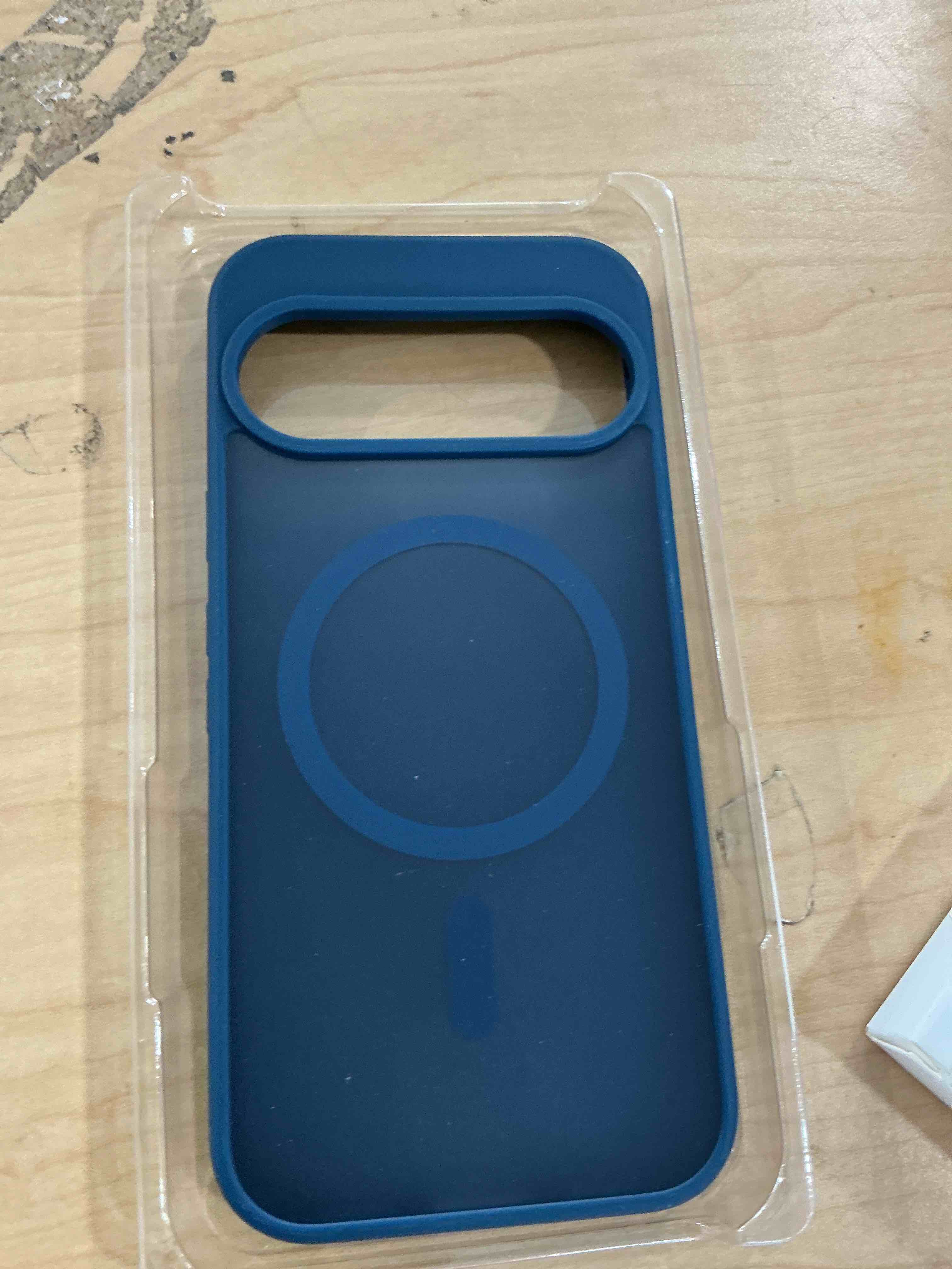 Condition photo showing Good Condition for spidercase magnetic for google pixel 10/pixel 10 pro case, military grade drop protection slim translucent matte shockproof anti-fingerprint phone case for pixel 10/10 pro, navy blue navy blue pixel 10/10 pro