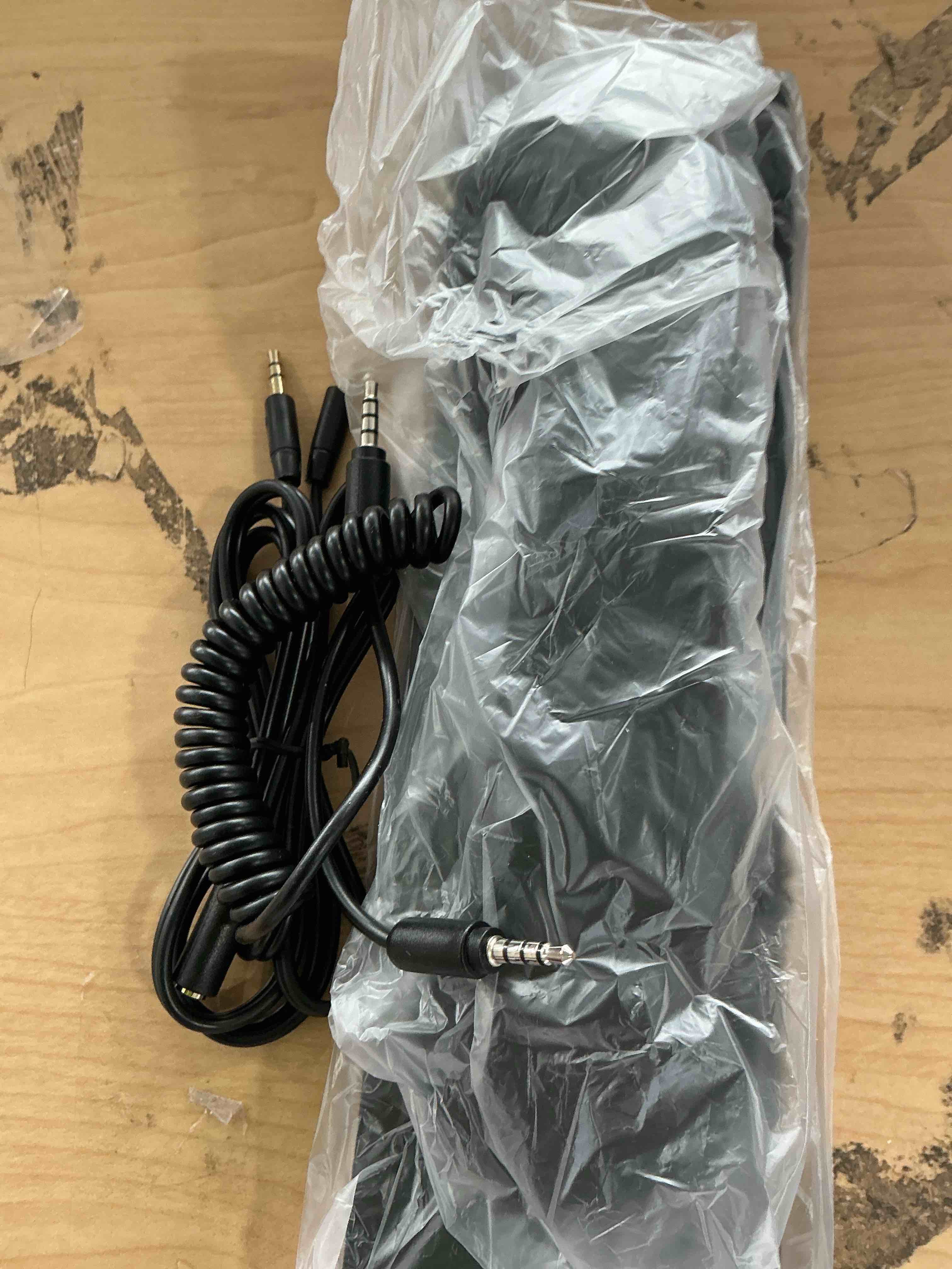 Condition photo showing Good Condition for retro handset,cell phone handset,retro telephone handset anti radiation receivers 3.5mm for iphone ipad,mobile phones,computer