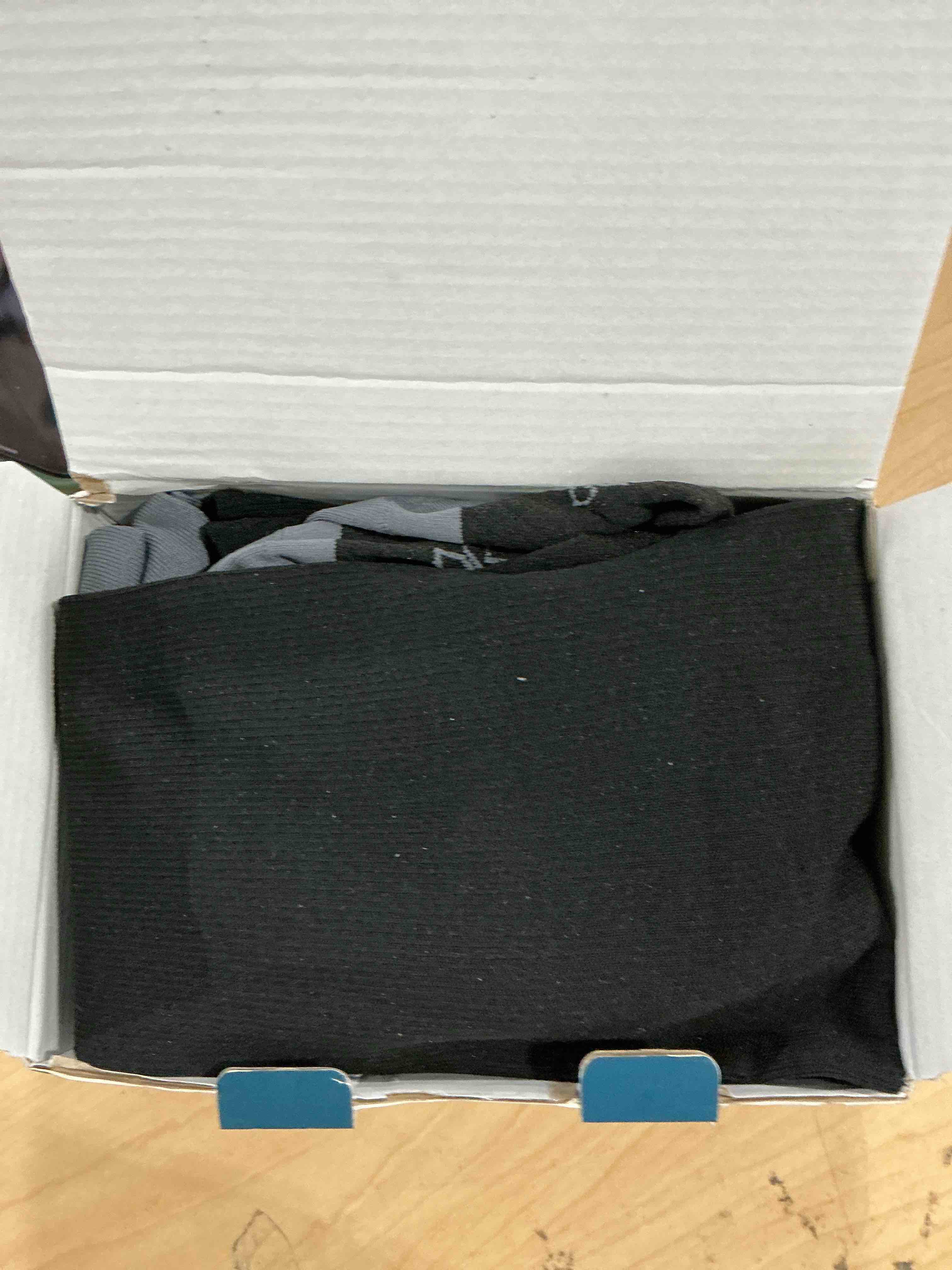 https://s3.amazonaws.com/lotting-images-prod/NonstopDeals/PNK4932376_1774647175072.jpeg