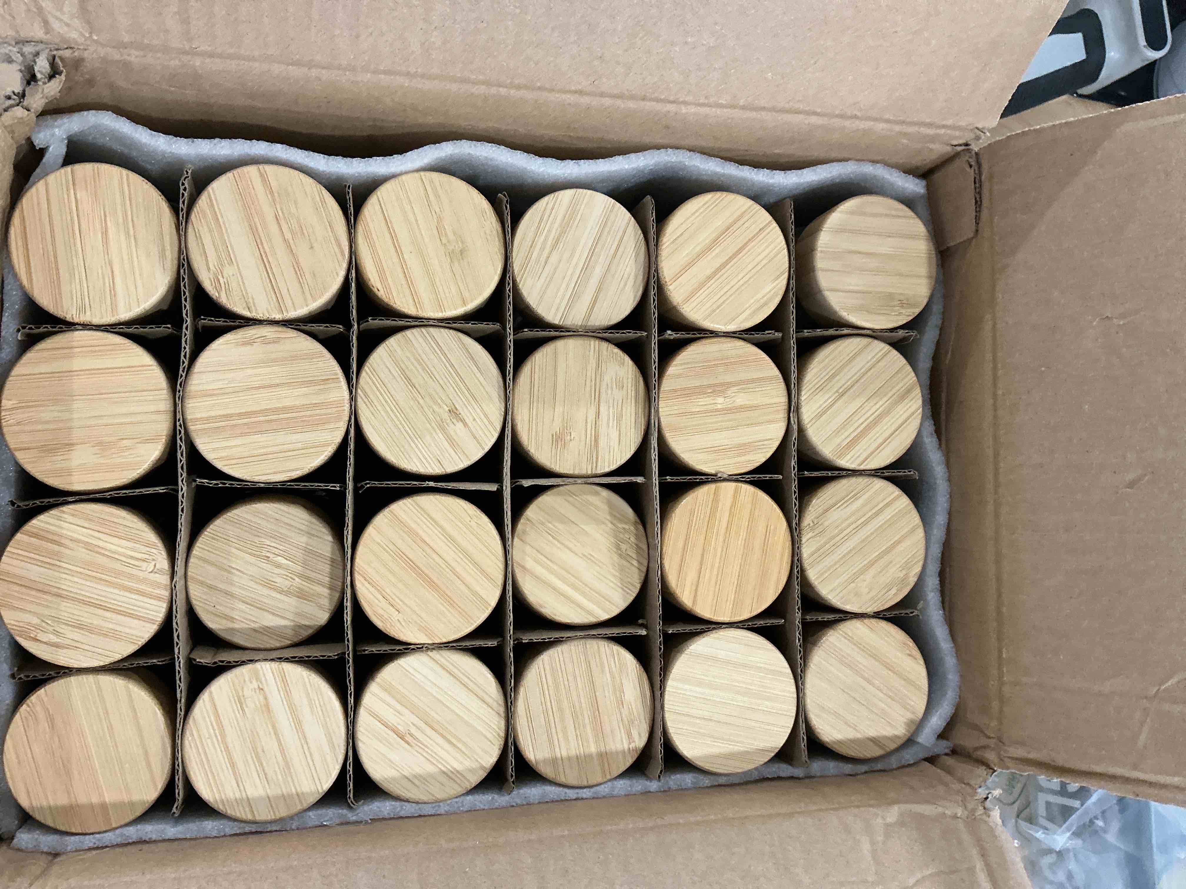 Condition photo showing New/Like New for aisiprin glass spice jars with 398 labels, 24 pcs 4oz spice containers with bamboo lids, square spice bottles with shaker lids,spice organization for cabinet,drawer,rack,seasoning organizer square - thick glass