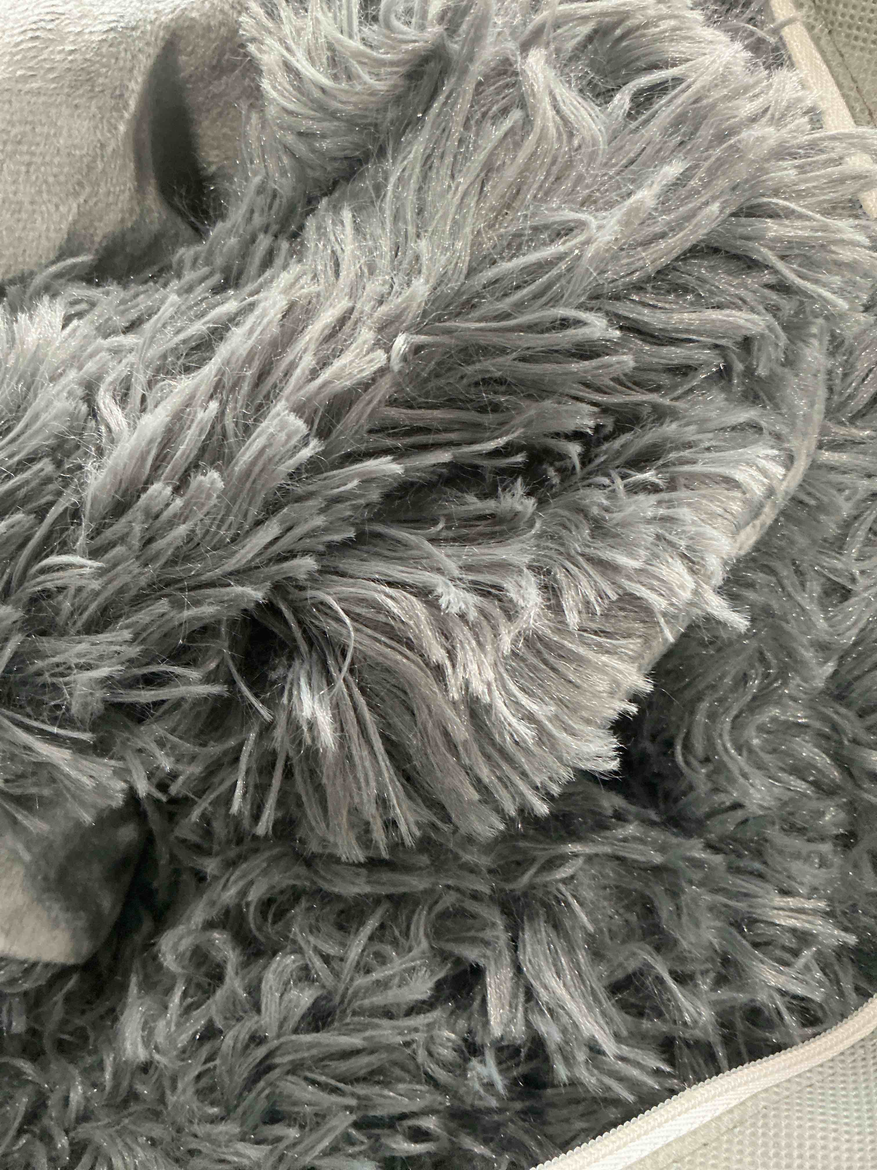 Condition photo showing Good Condition for bedsure gentlesoft fluffy fuzzy faux fur throw blanket for couch, soft sherpa fleece cozy gifts for women, plush bed blanket christmas room decor for men, thick warm minky teen gifts winter bedding 01- tie dye grey throw (50" x 60")
