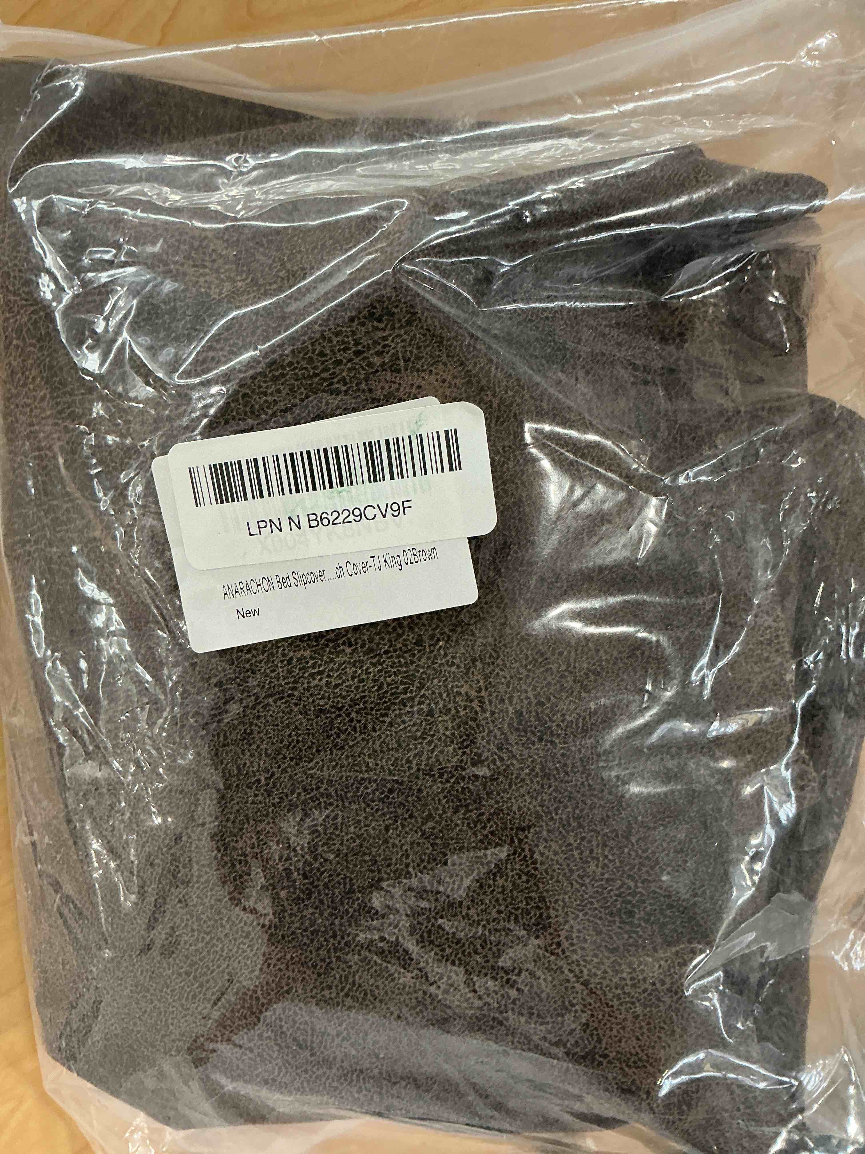 Condition photo showing Good Condition for stretch bed headboard cover, small square jacquard bed headboard slipcover soft dustproof protector cover for bedroom decor(black, king:78.7") king bl-black