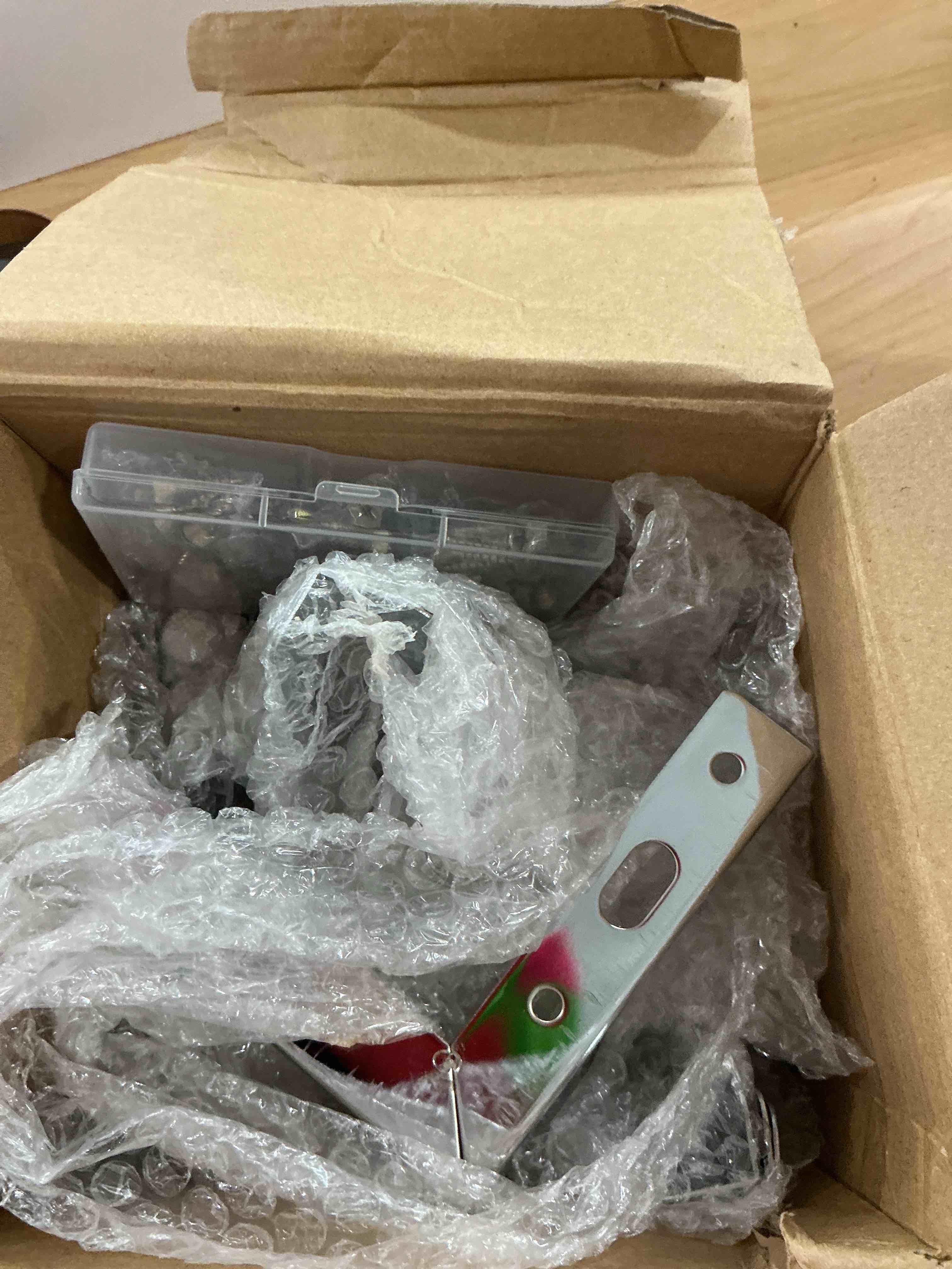https://s3.amazonaws.com/lotting-images-prod/NonstopDeals/PNK4933148_1777477576882.jpeg