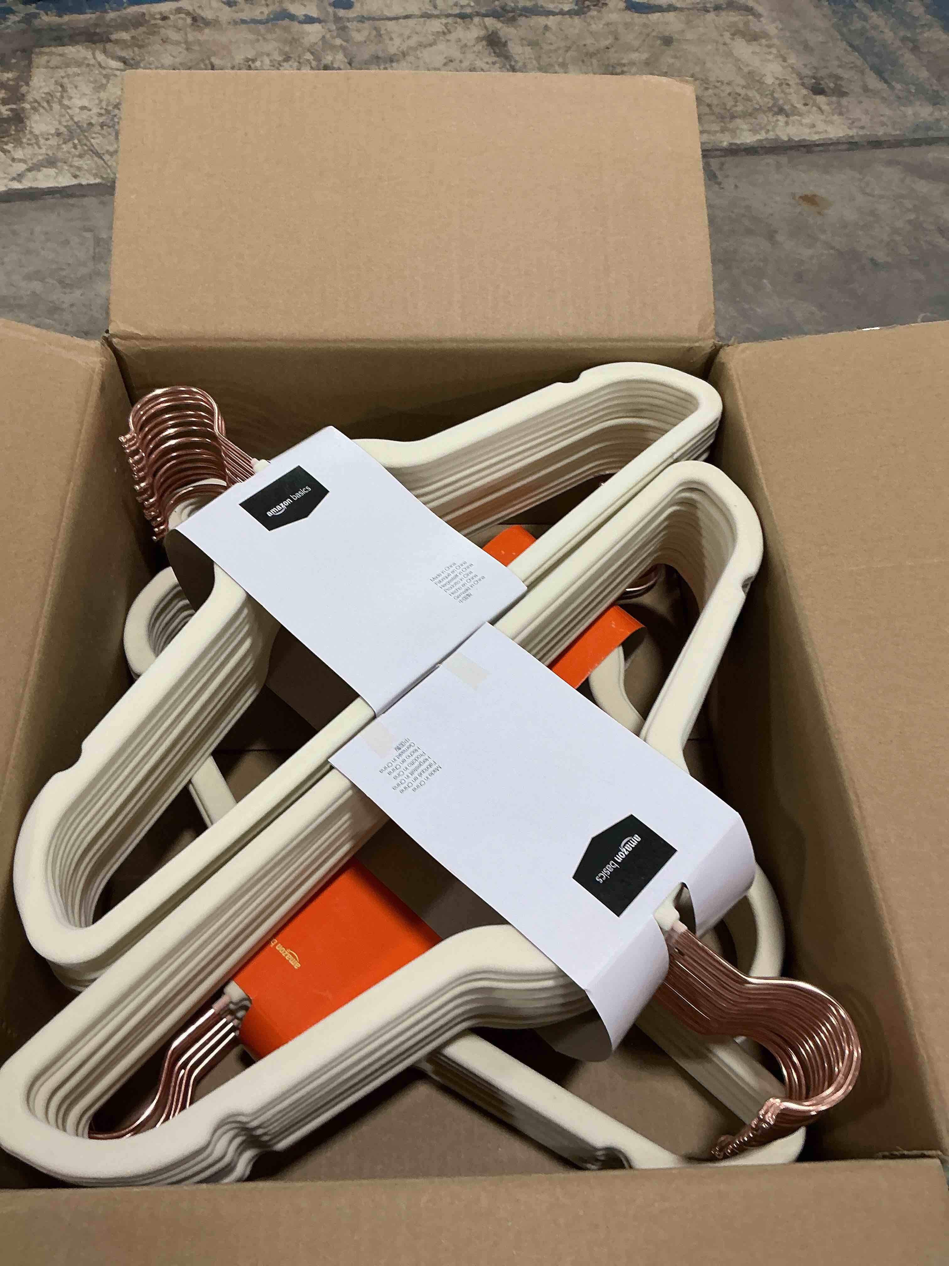 https://s3.amazonaws.com/lotting-images-prod/NonstopDeals/PNK4933178_1777485835920.jpeg