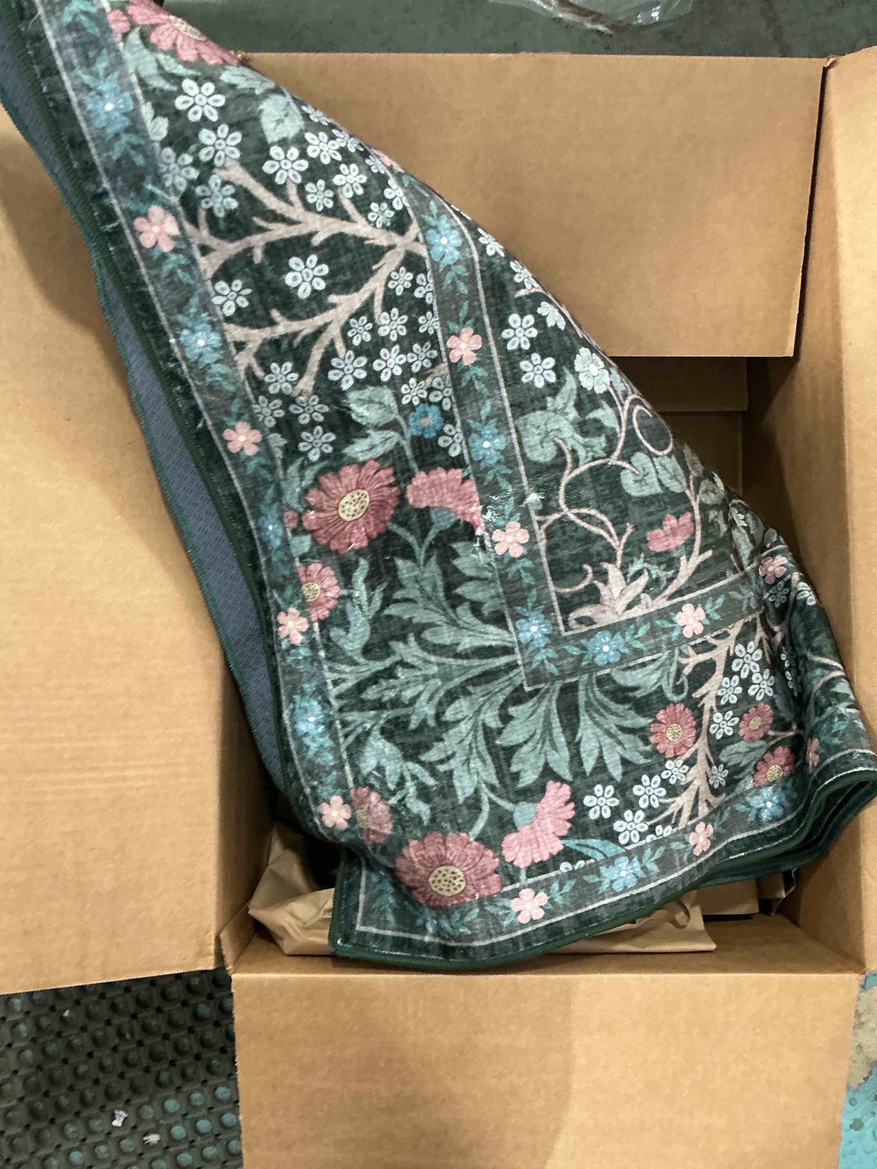 https://s3.amazonaws.com/lotting-images-prod/NonstopDeals/PNK4934479_1778183461924.jpeg