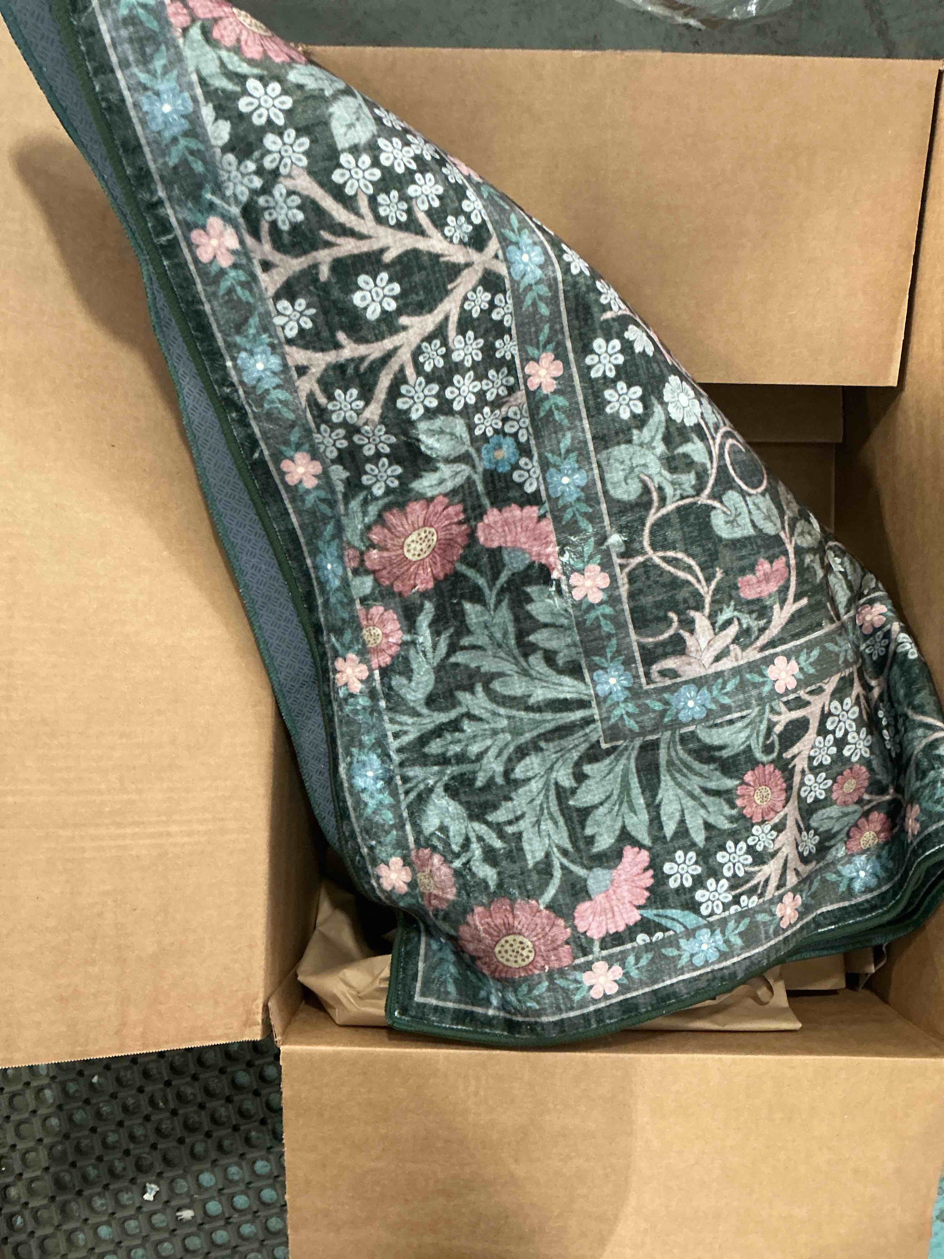 https://s3.amazonaws.com/lotting-images-prod/NonstopDeals/PNK4934479_1778183463222.jpeg