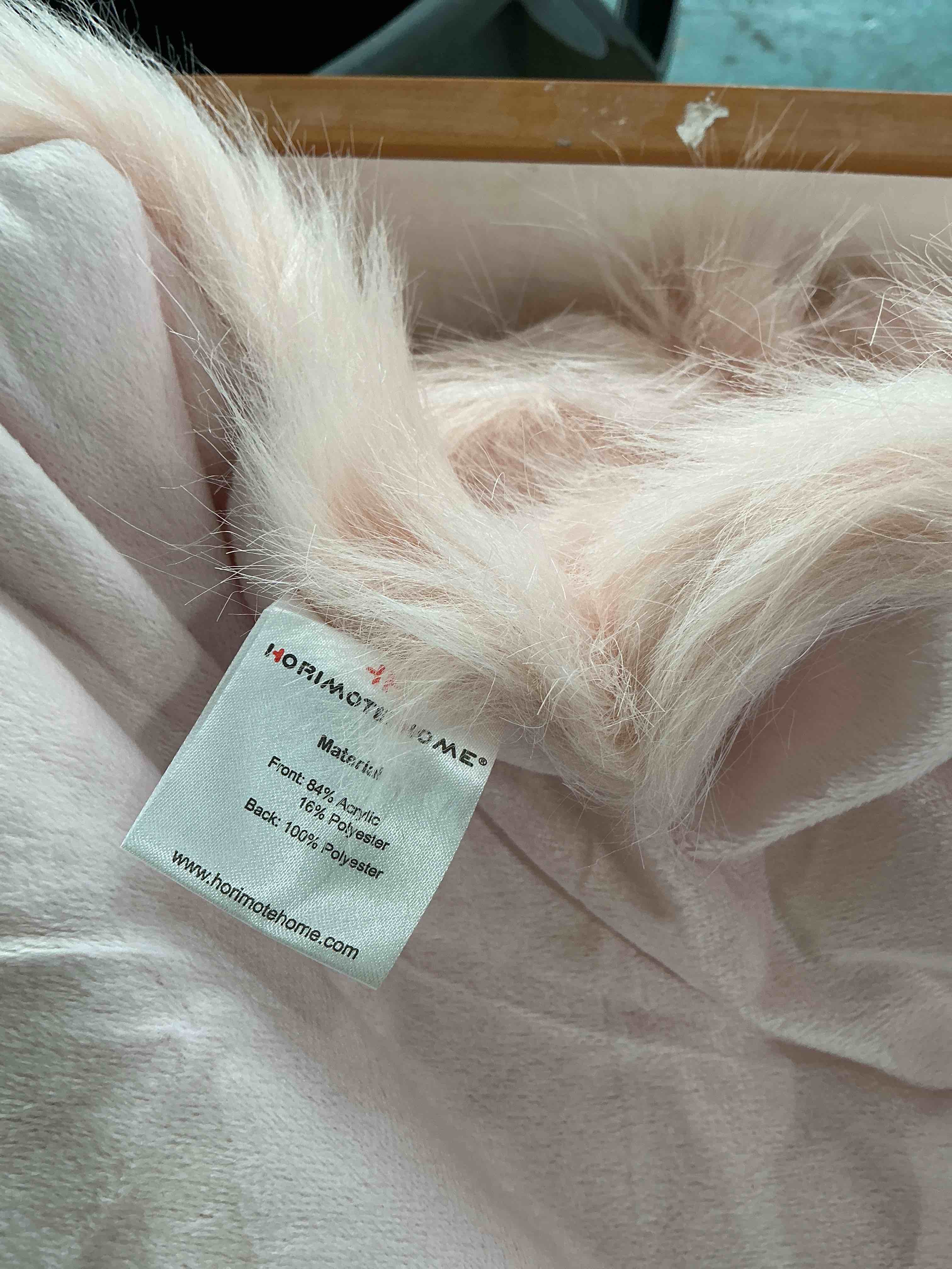 Condition photo showing Good Condition for horimote home pink faux fur throw blanket, long pile light pink fur blanket, super warm, soft, cozy, fuzzy, fluffy throws for couch bed sofa, aesthetic home room decor throw, 60" x 80"